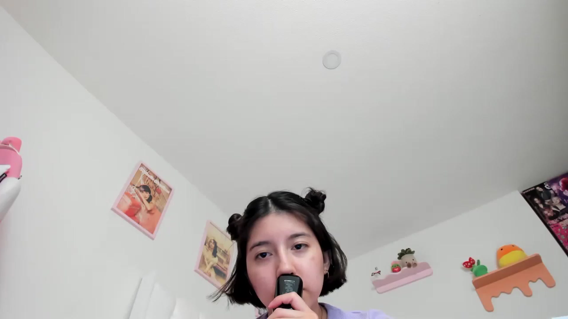 Gallery image thumbnail from Cherrycute666's myfreecams stream on, 06/01/2023, 23:13 image 16 of 20