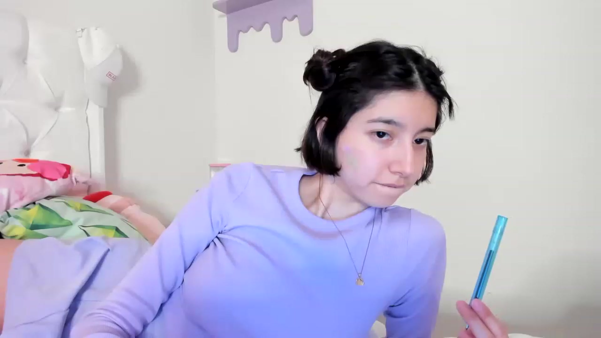 Gallery image thumbnail from Cherrycute666's myfreecams stream on, 06/02/2023, 07:33 image 15 of 20