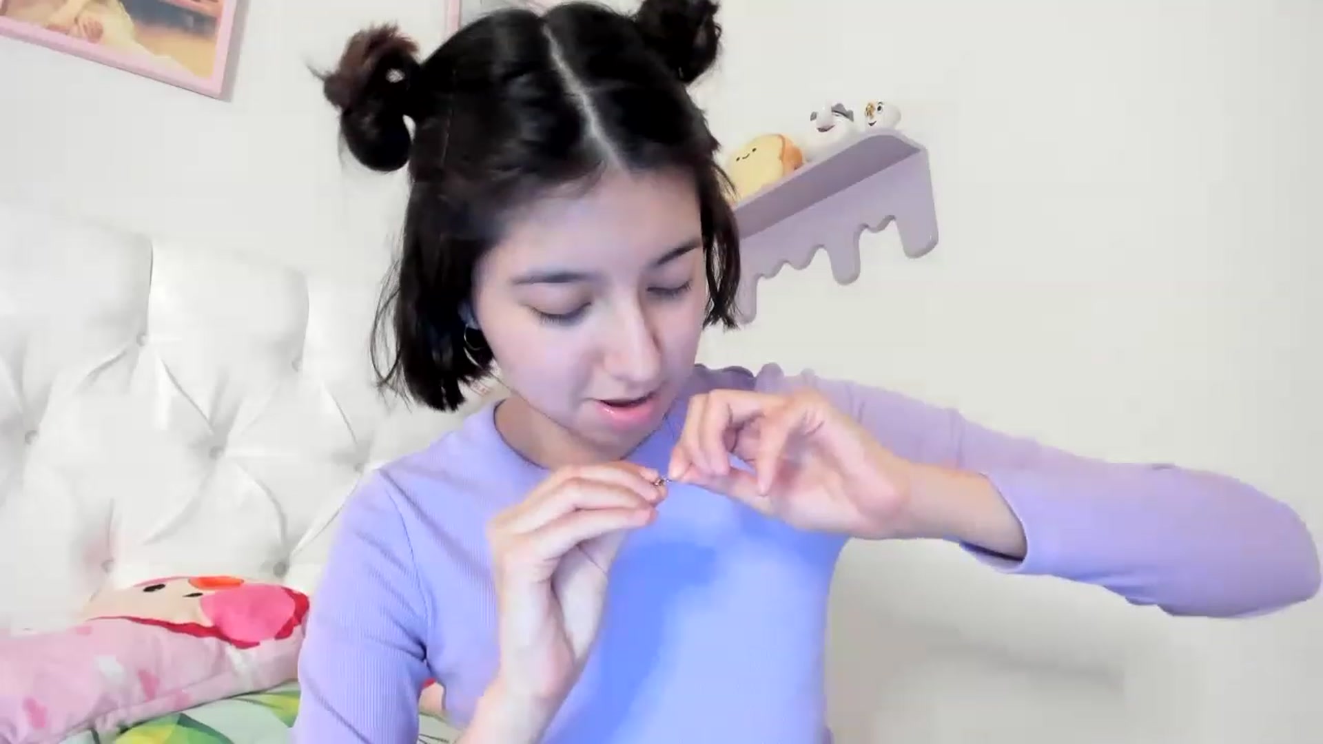 Gallery image thumbnail from Cherrycute666's myfreecams stream on, 06/02/2023, 07:33 image 7 of 20