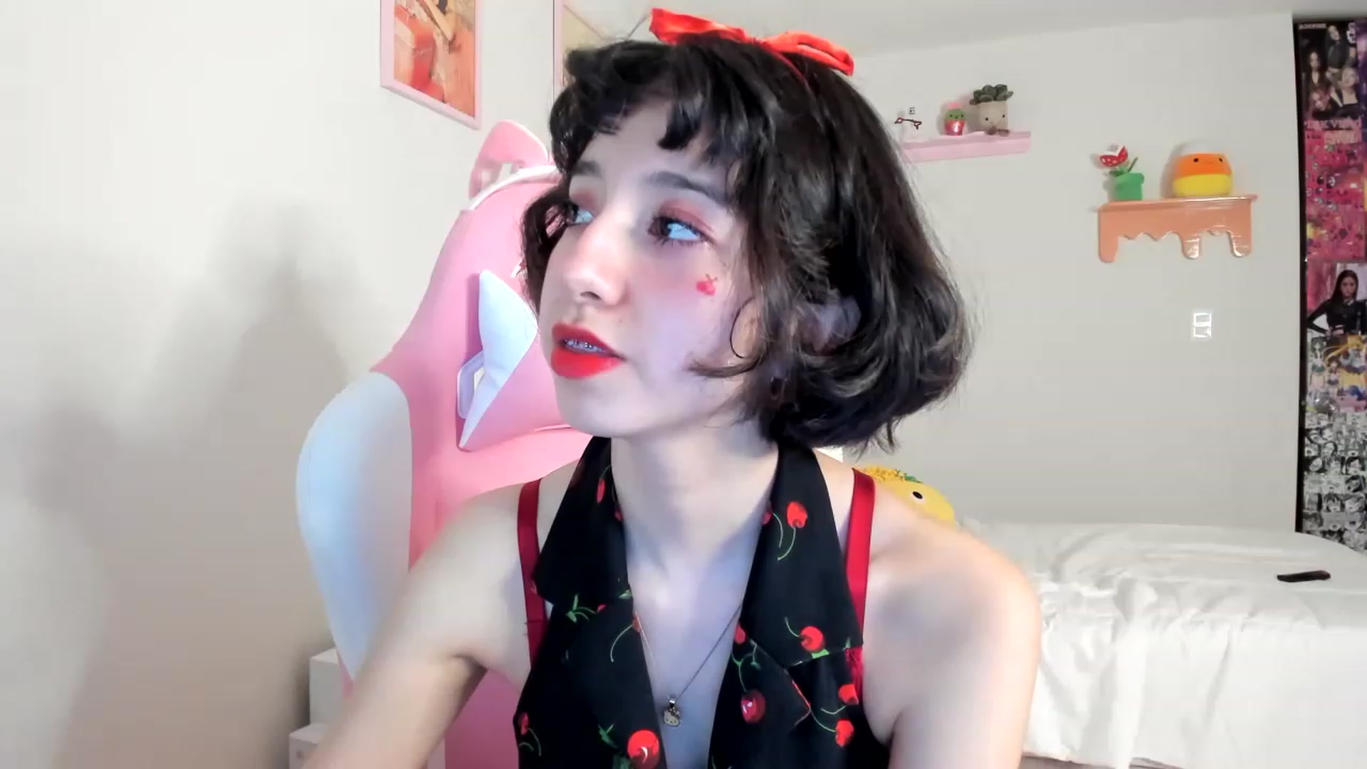 Gallery image thumbnail from Cherrycute666's myfreecams stream on, 06/03/2023, 02:15 image 2 of 20