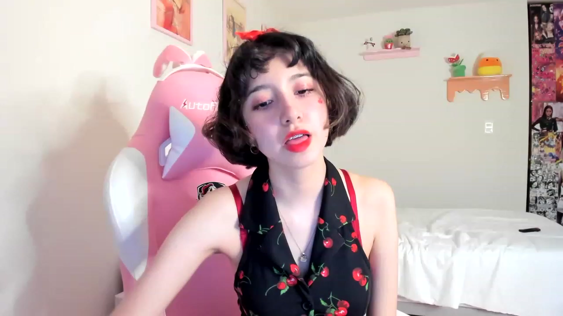 Gallery image thumbnail from Cherrycute666's myfreecams stream on, 06/03/2023, 02:15 image 8 of 20