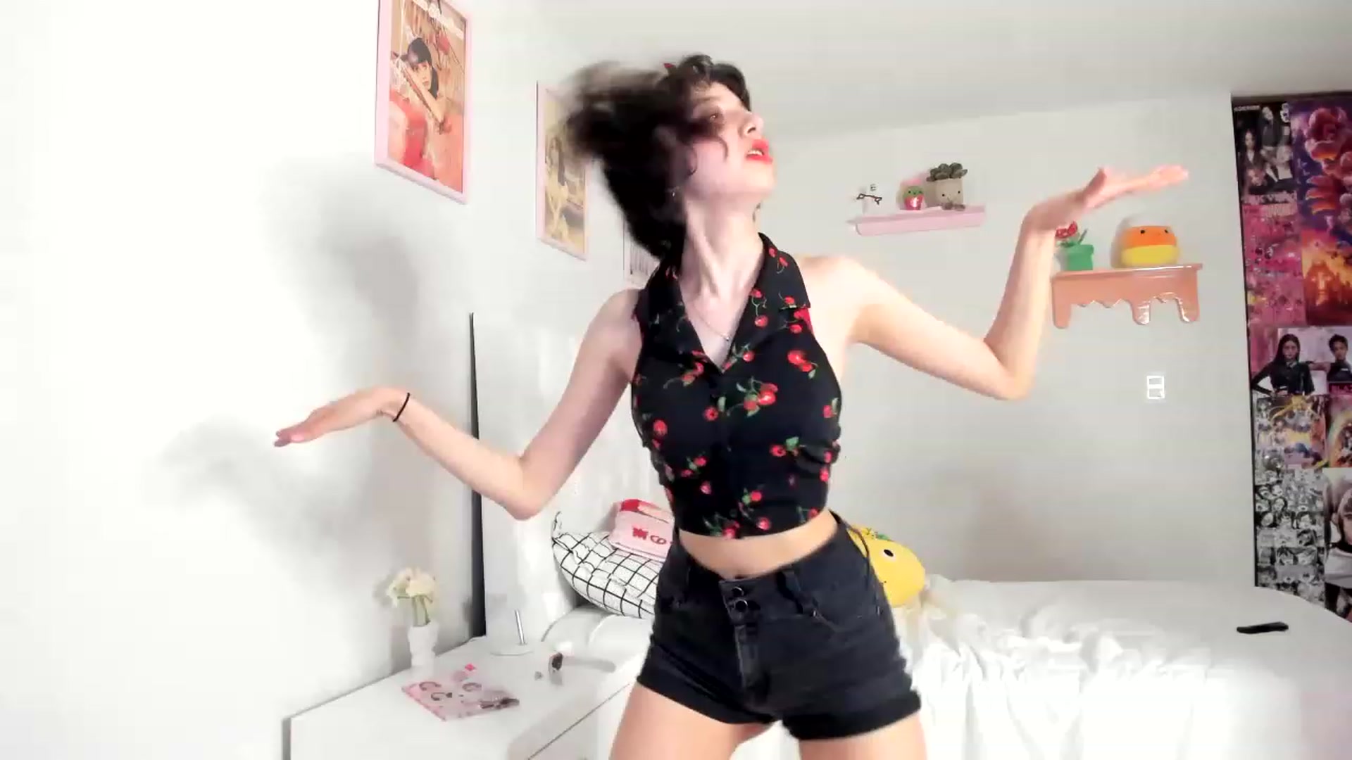 Gallery image thumbnail from Cherrycute666's myfreecams stream on, 06/03/2023, 05:13 image 9 of 20