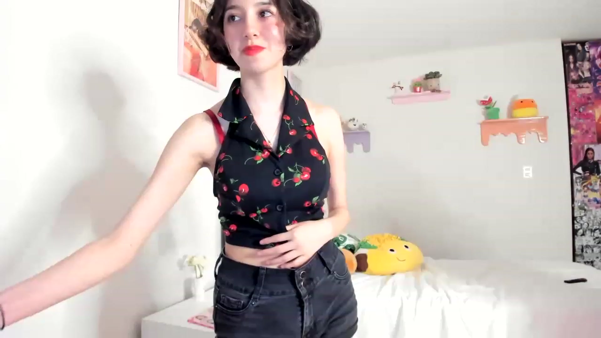 Gallery image thumbnail from Cherrycute666's myfreecams stream on, 06/03/2023, 05:13 image 6 of 20