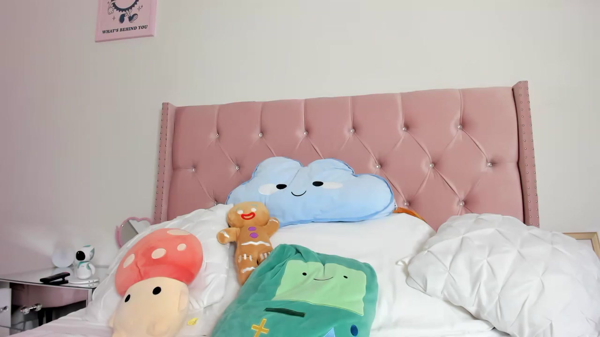 Gallery image thumbnail from Cherrycute666's myfreecams stream on, 06/03/2023, 11:49 image 4 of 20