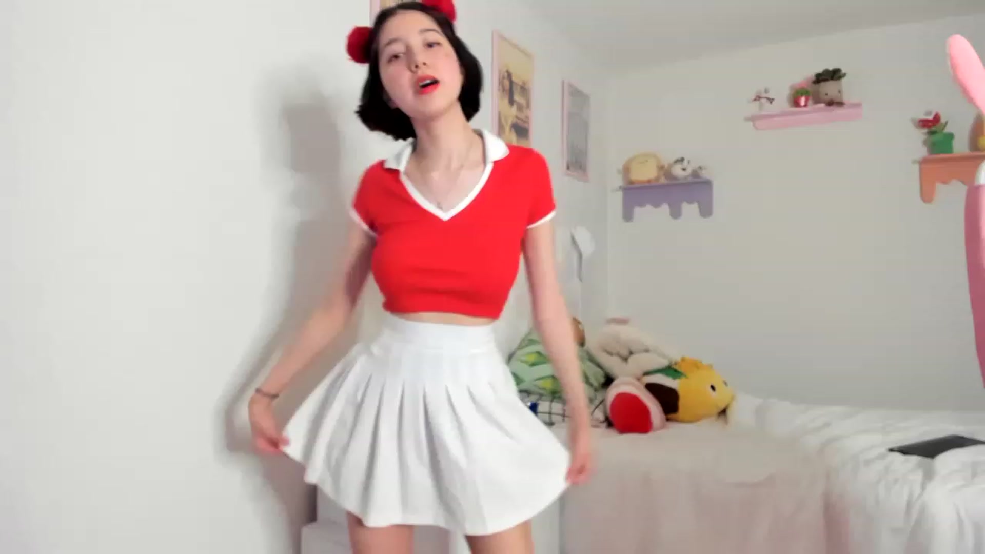 Gallery image thumbnail from Cherrycute666's myfreecams stream on, 06/04/2023, 03:16 image 18 of 20