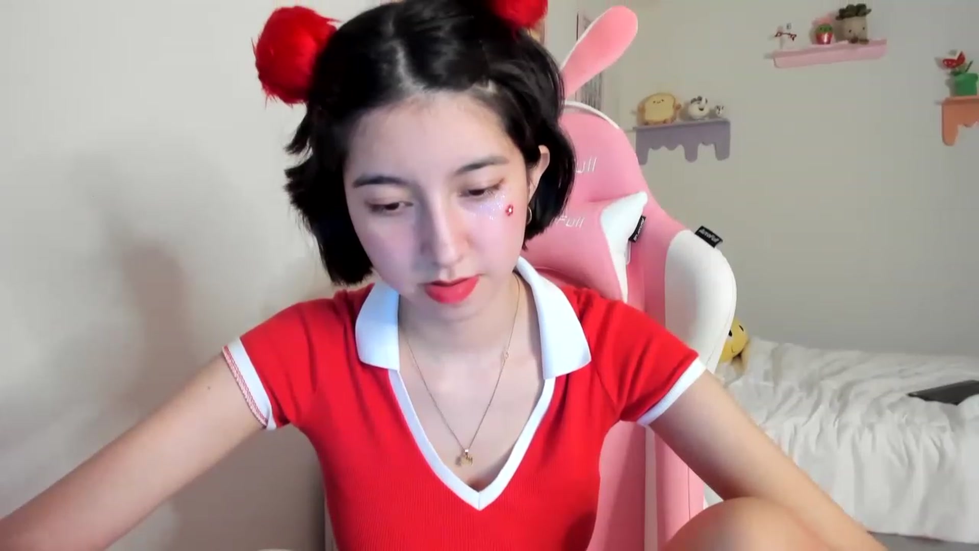 Gallery image thumbnail from Cherrycute666's myfreecams stream on, 06/04/2023, 04:55 image 13 of 20