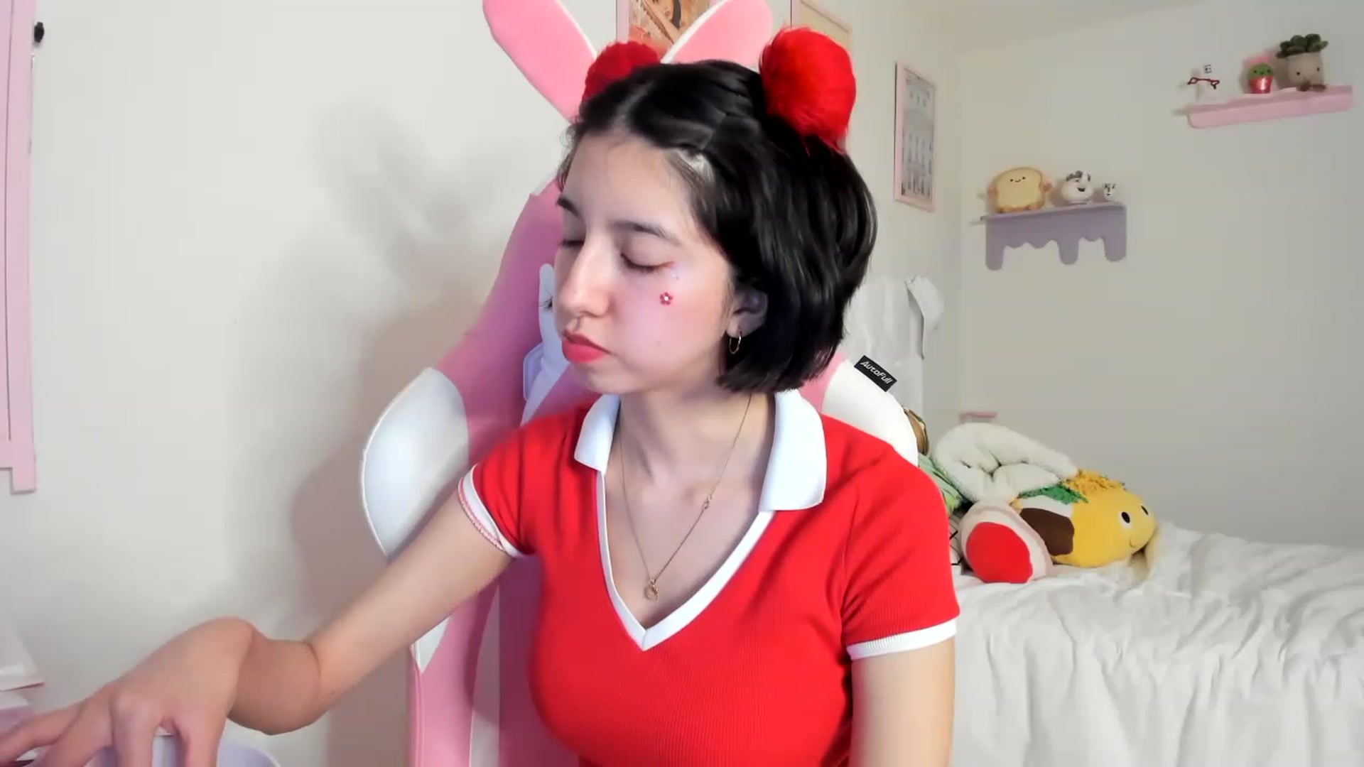 Gallery image thumbnail from Cherrycute666's myfreecams stream on, 06/04/2023, 04:55 image 20 of 20