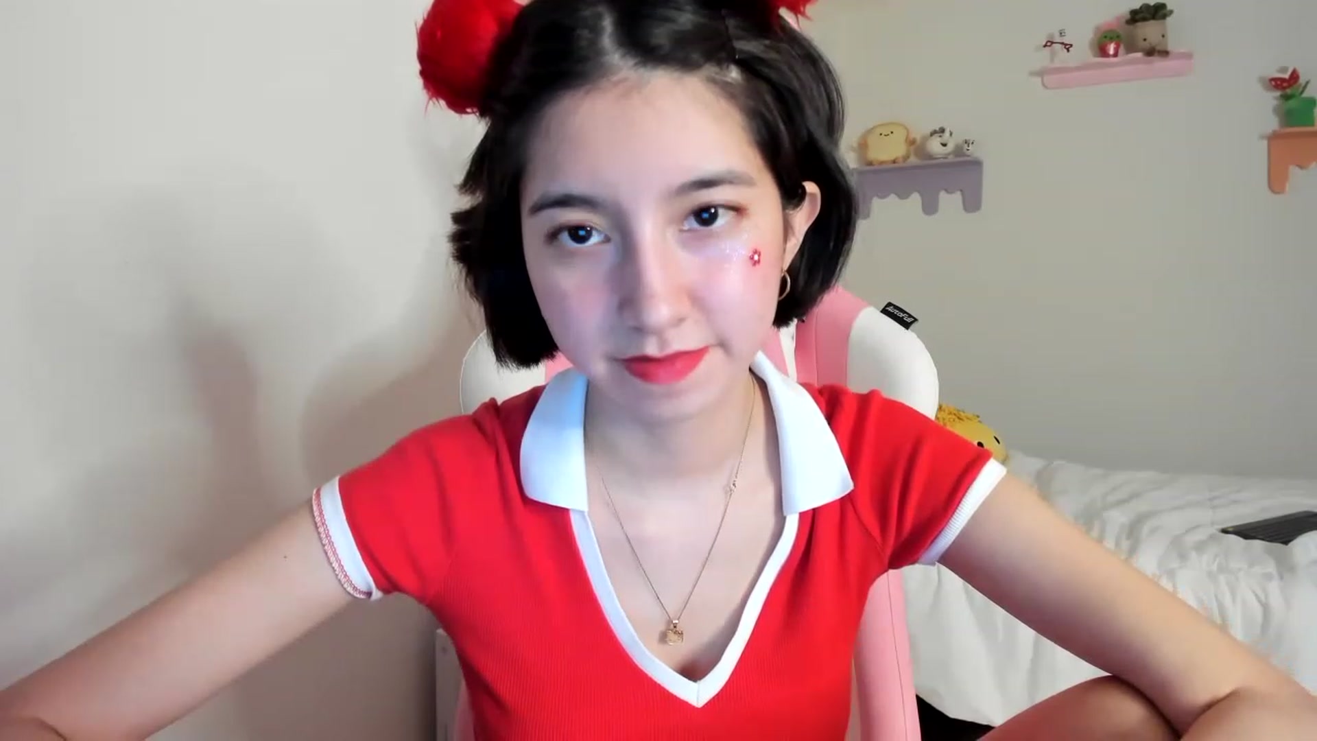 Gallery image thumbnail from Cherrycute666's myfreecams stream on, 06/04/2023, 04:55 image 12 of 20