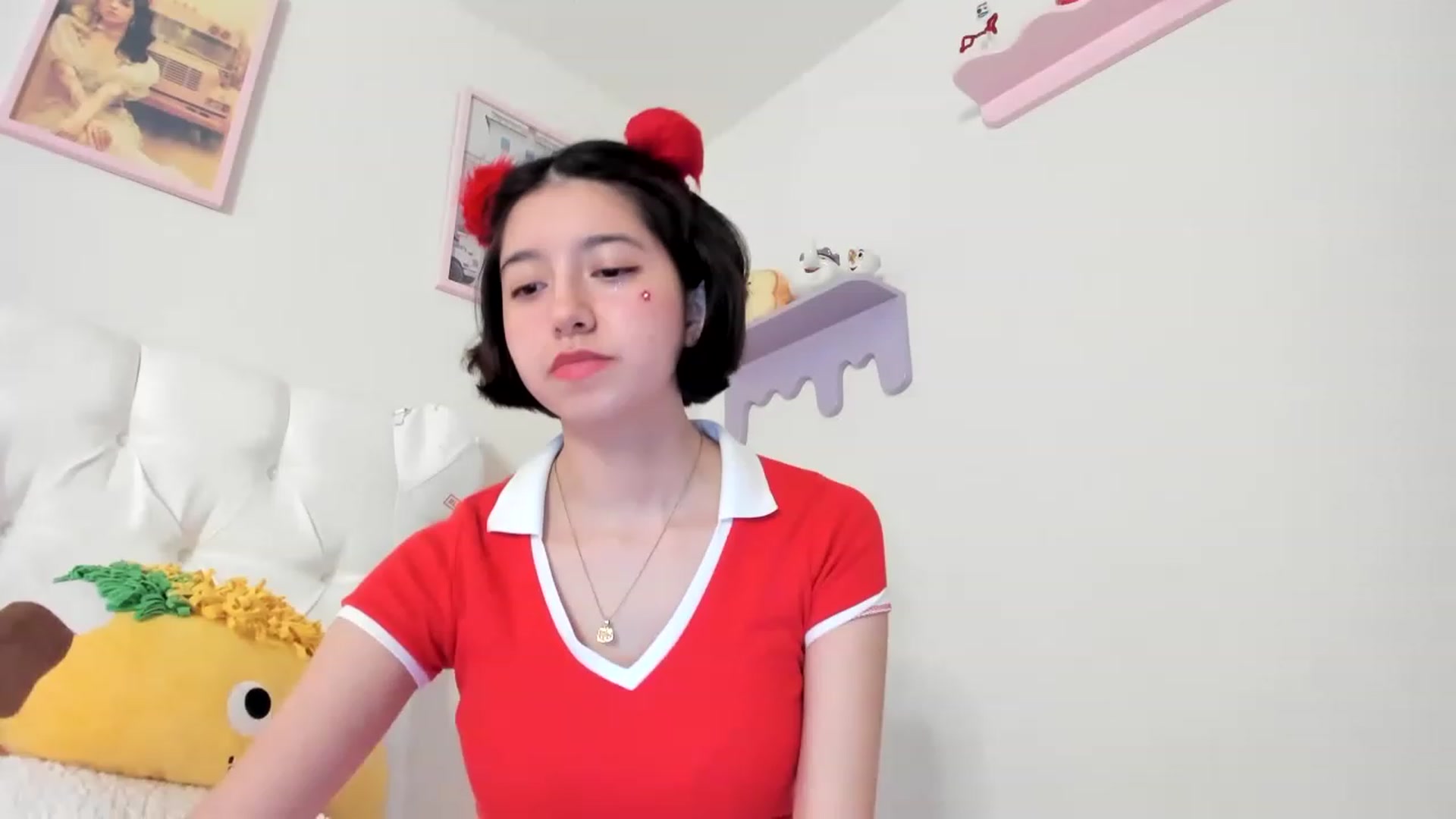 Gallery image thumbnail from Cherrycute666's myfreecams stream on, 06/04/2023, 08:27 image 14 of 20