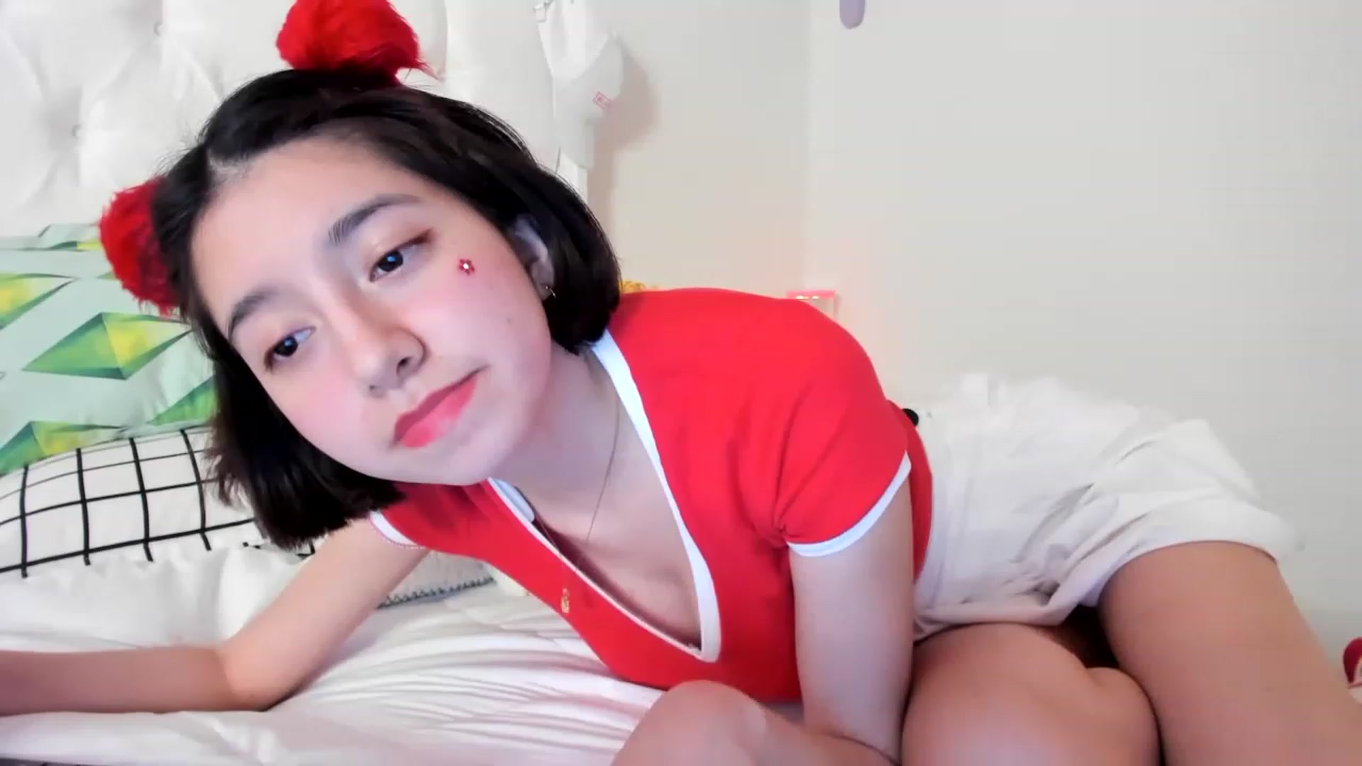 Gallery image thumbnail from Cherrycute666's myfreecams stream on, 06/04/2023, 08:27 image 9 of 20