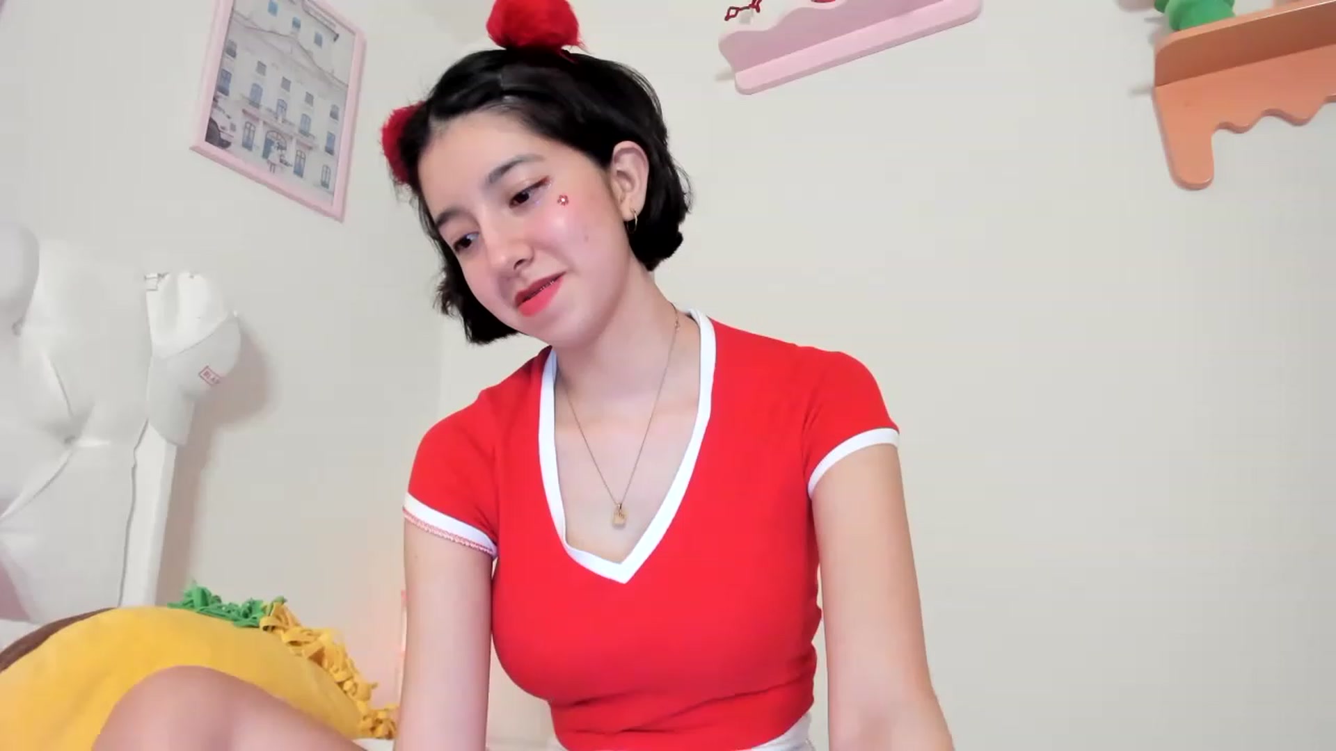 Gallery image thumbnail from Cherrycute666's myfreecams stream on, 06/04/2023, 08:27 image 5 of 20
