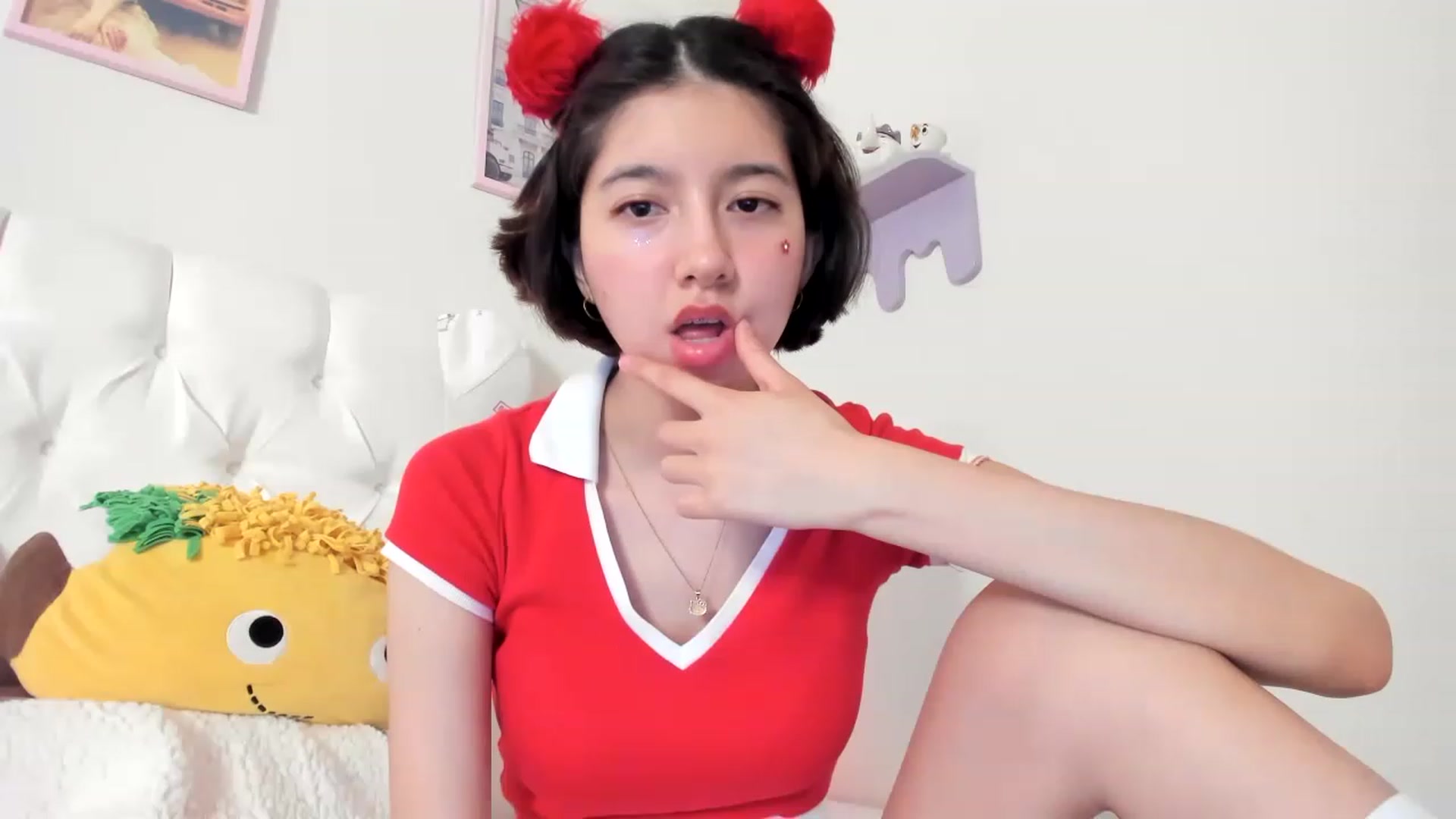 Gallery image thumbnail from Cherrycute666's myfreecams stream on, 06/04/2023, 08:27 image 18 of 20