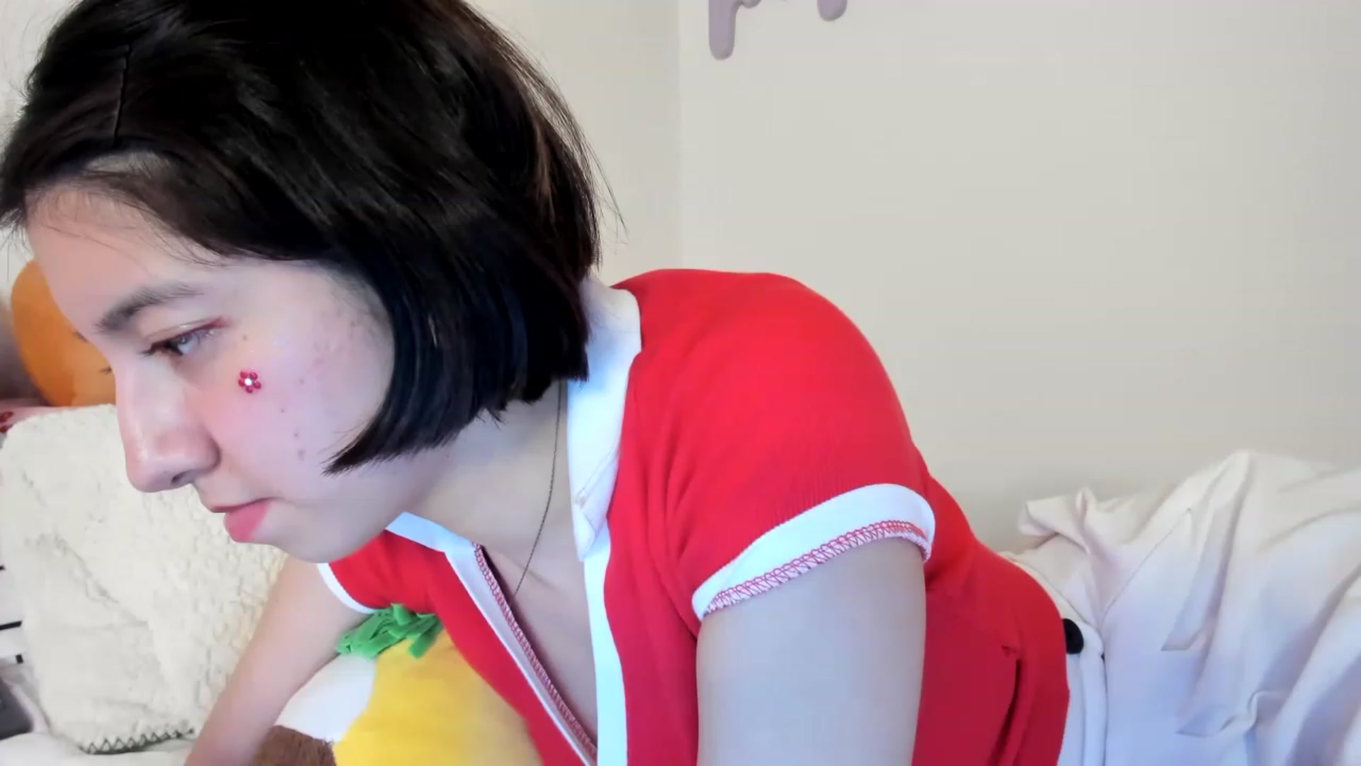 Gallery image thumbnail from Cherrycute666's myfreecams stream on, 06/04/2023, 09:31 image 8 of 20