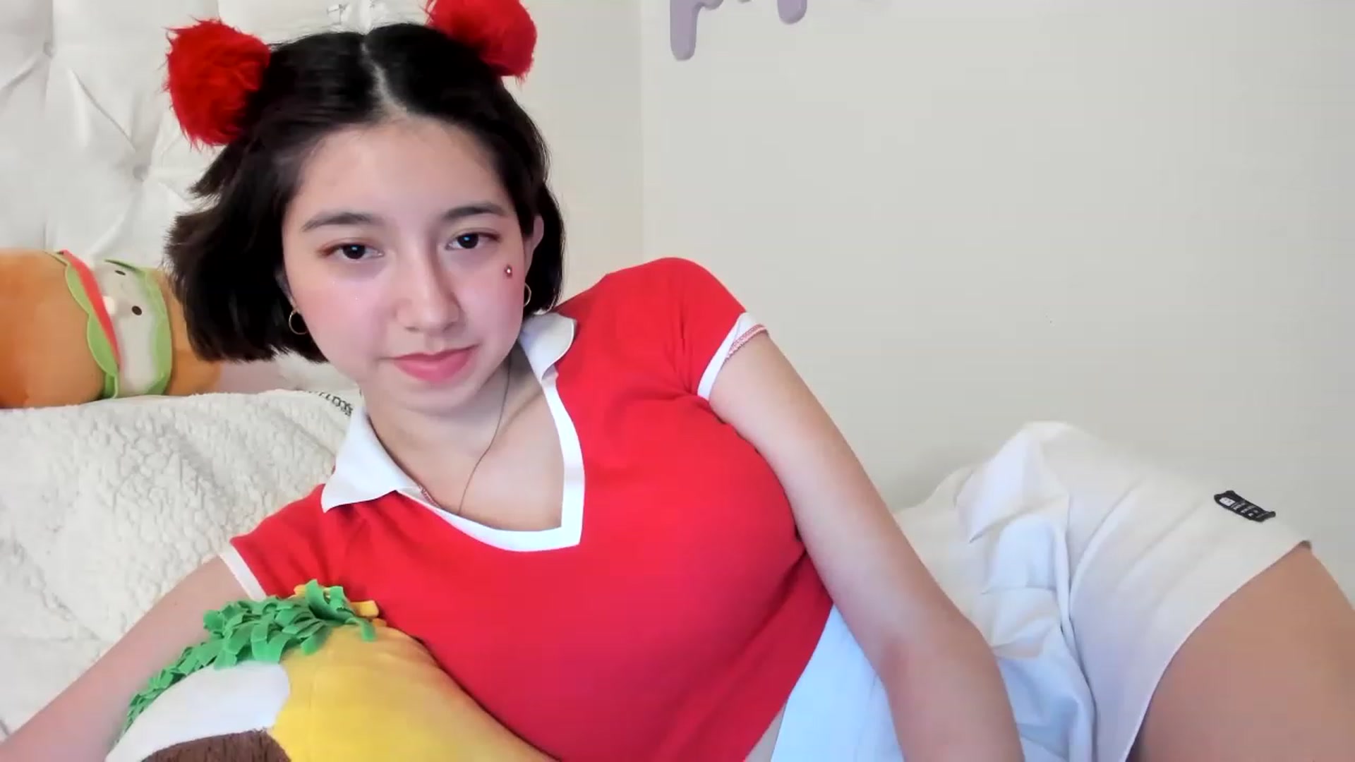 Gallery image thumbnail from Cherrycute666's myfreecams stream on, 06/04/2023, 09:31 image 2 of 20