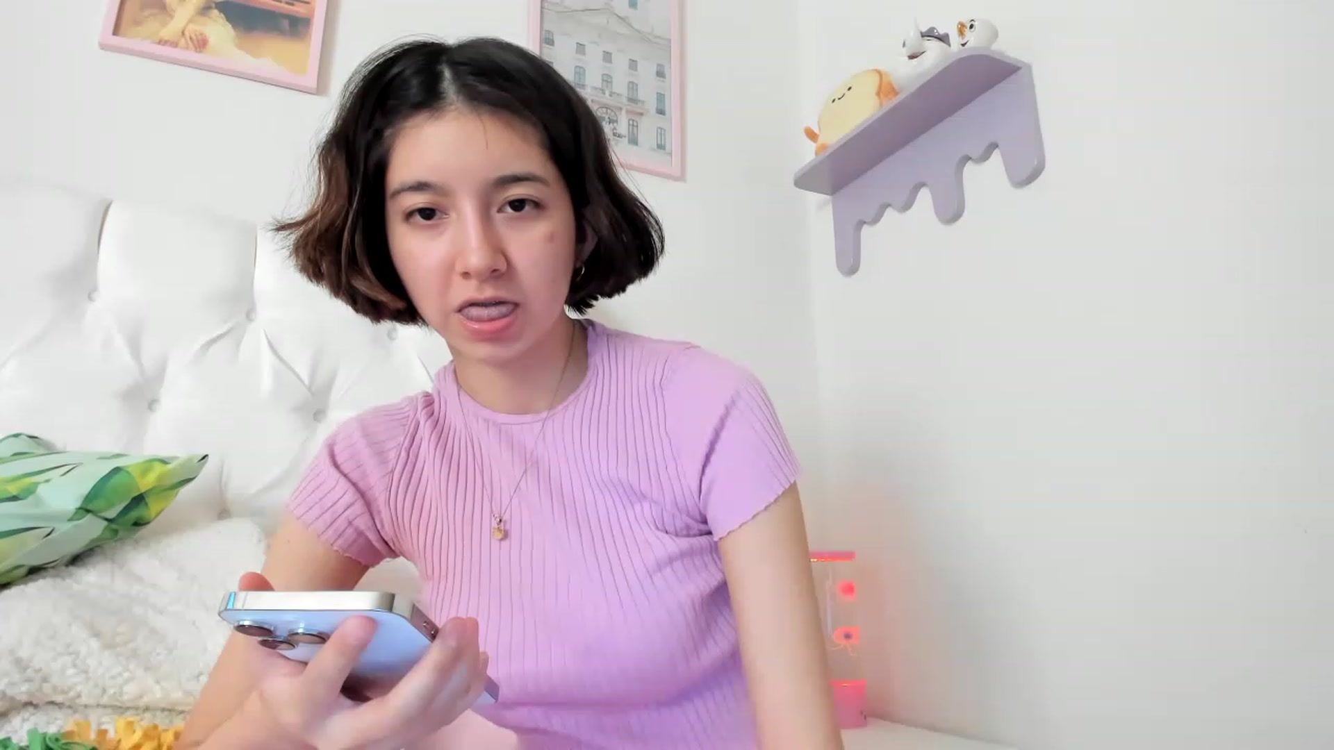 Gallery image thumbnail from Cherrycute666's myfreecams stream on, 06/04/2023, 15:14 image 17 of 20