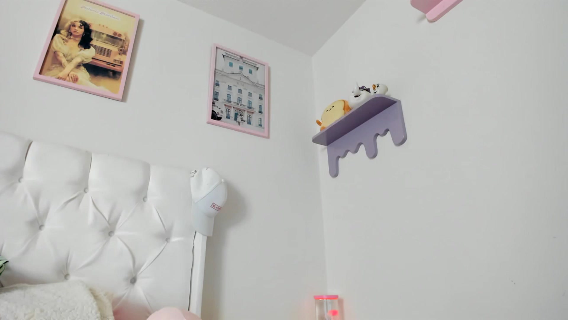 Gallery image thumbnail from Cherrycute666's myfreecams stream on, 06/04/2023, 15:14 image 12 of 20