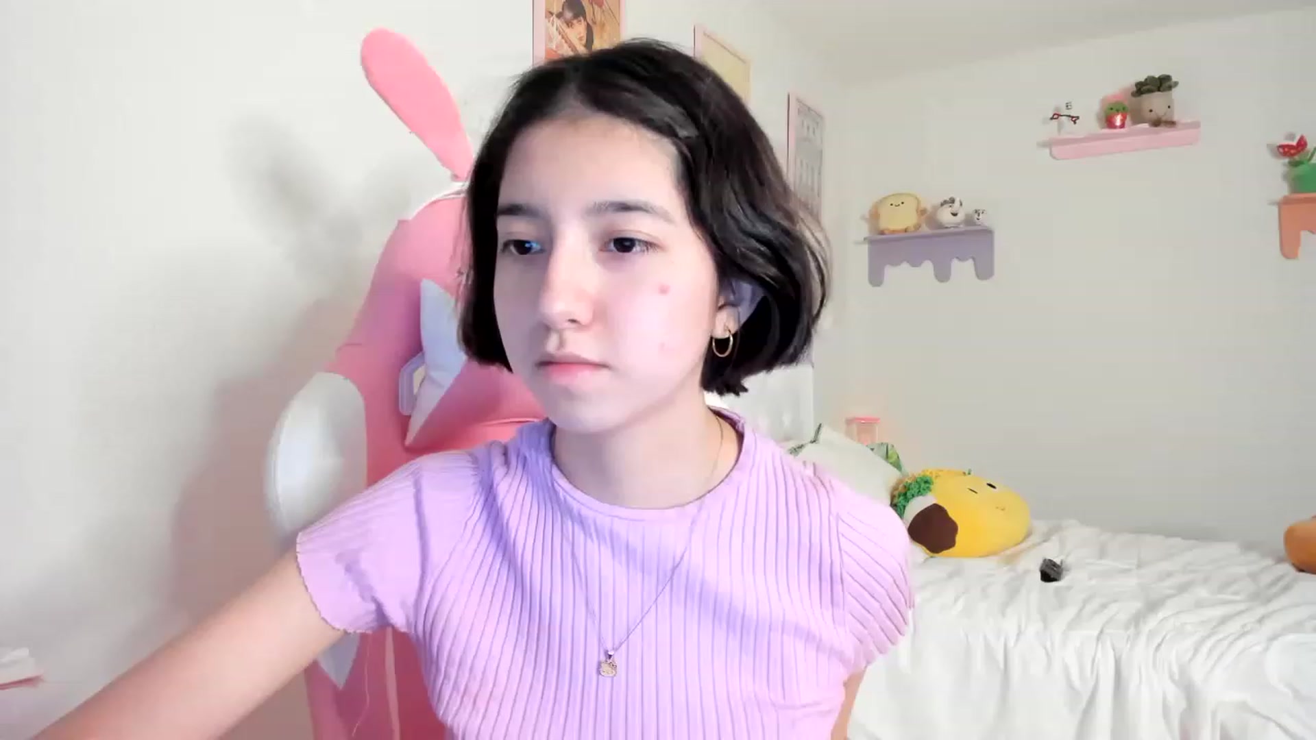 Gallery image thumbnail from Cherrycute666's myfreecams stream on, 06/05/2023, 04:43 image 4 of 20
