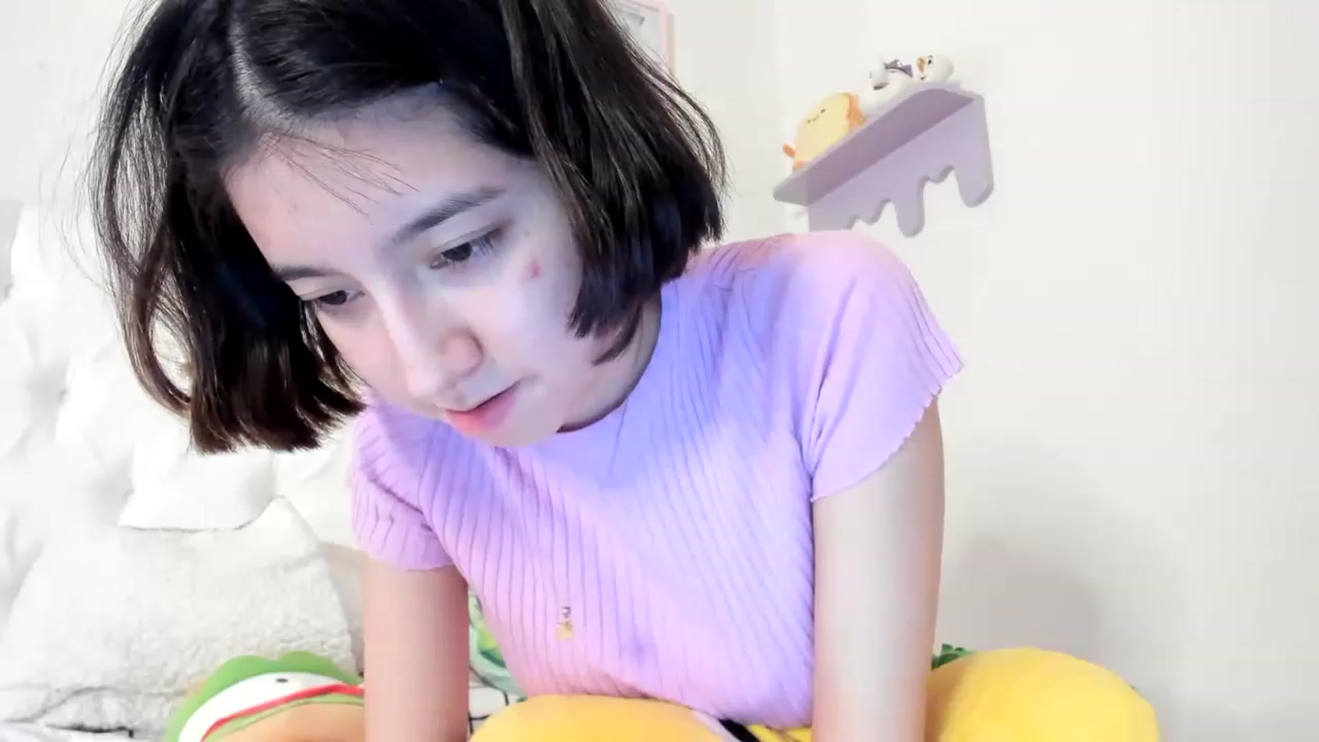 Gallery image thumbnail from Cherrycute666's myfreecams stream on, 06/05/2023, 07:37 image 3 of 20
