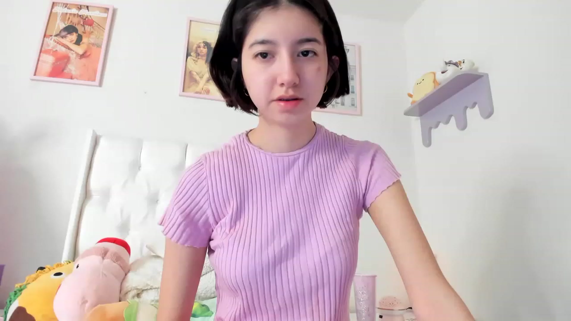 Gallery image thumbnail from Cherrycute666's myfreecams stream on, 06/05/2023, 14:43 image 2 of 20