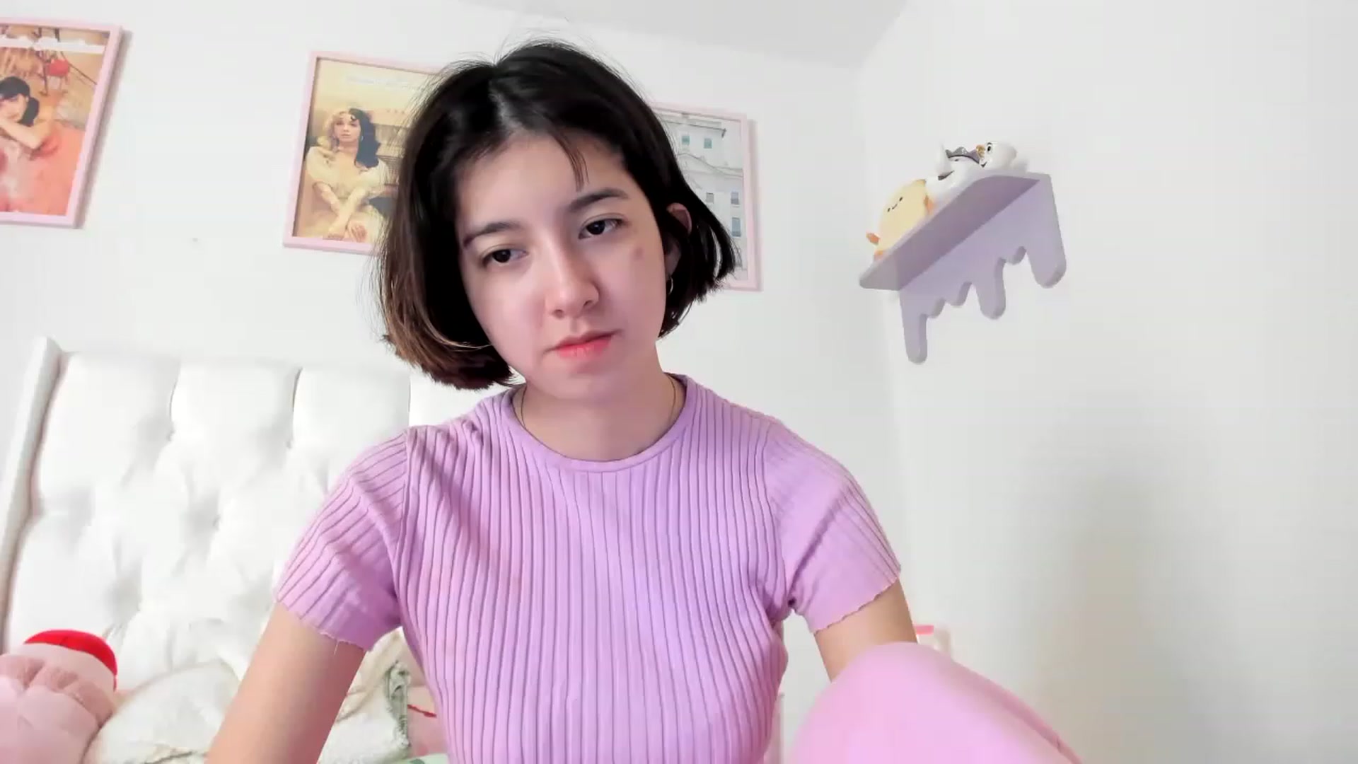 Gallery image thumbnail from Cherrycute666's myfreecams stream on, 06/05/2023, 15:42 image 13 of 20