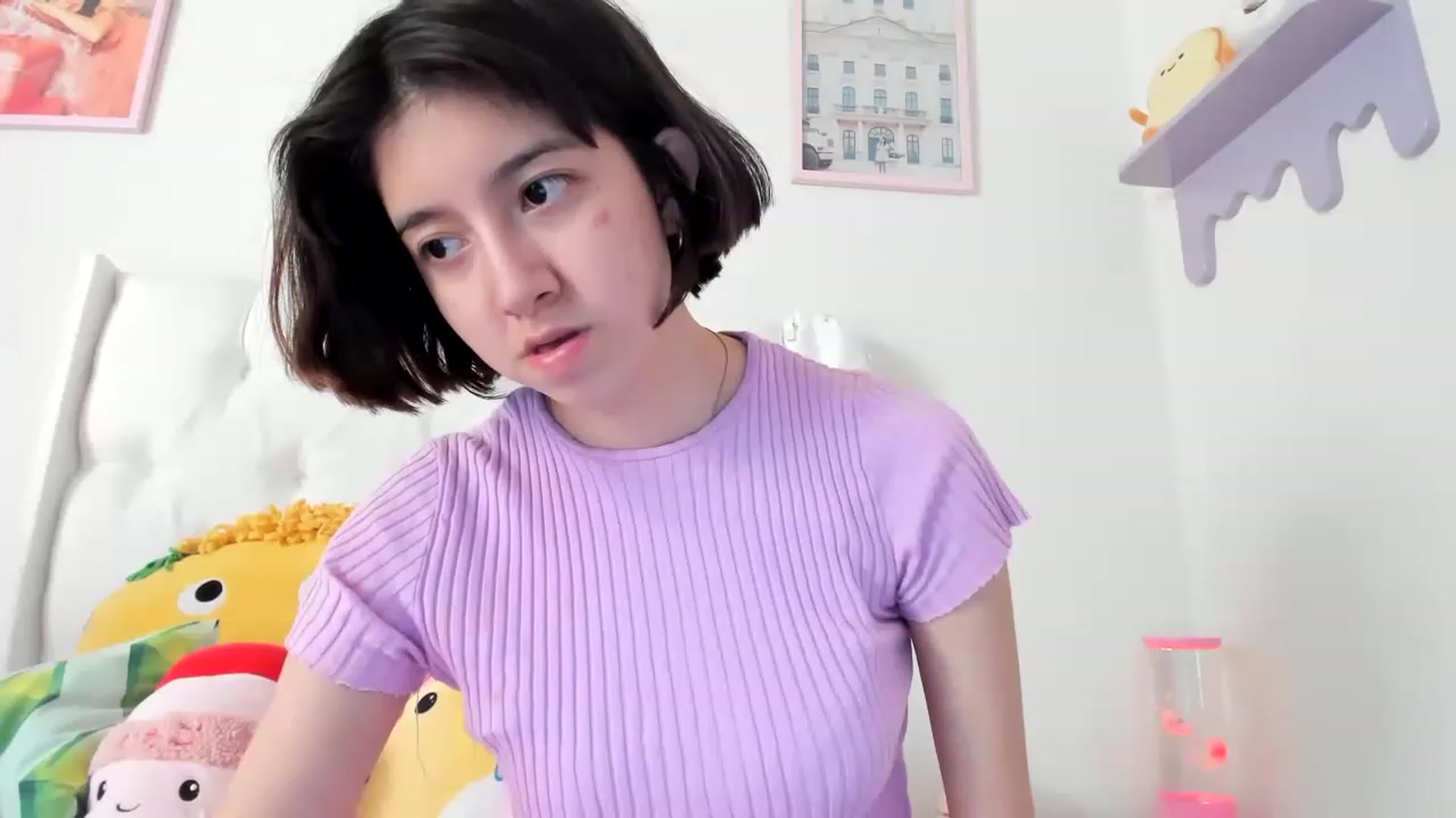 Gallery image thumbnail from Cherrycute666's myfreecams stream on, 06/05/2023, 23:28 image 15 of 20