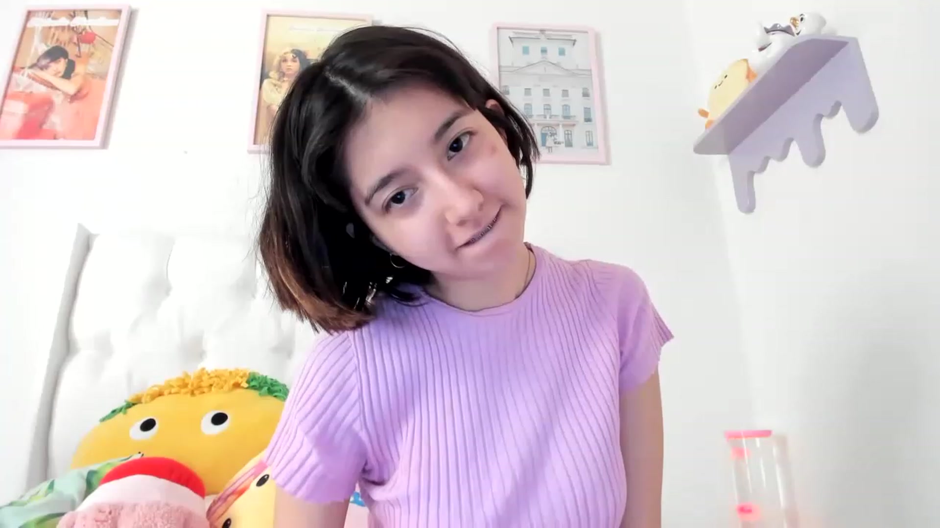 Gallery image thumbnail from Cherrycute666's myfreecams stream on, 06/05/2023, 23:28 image 19 of 20