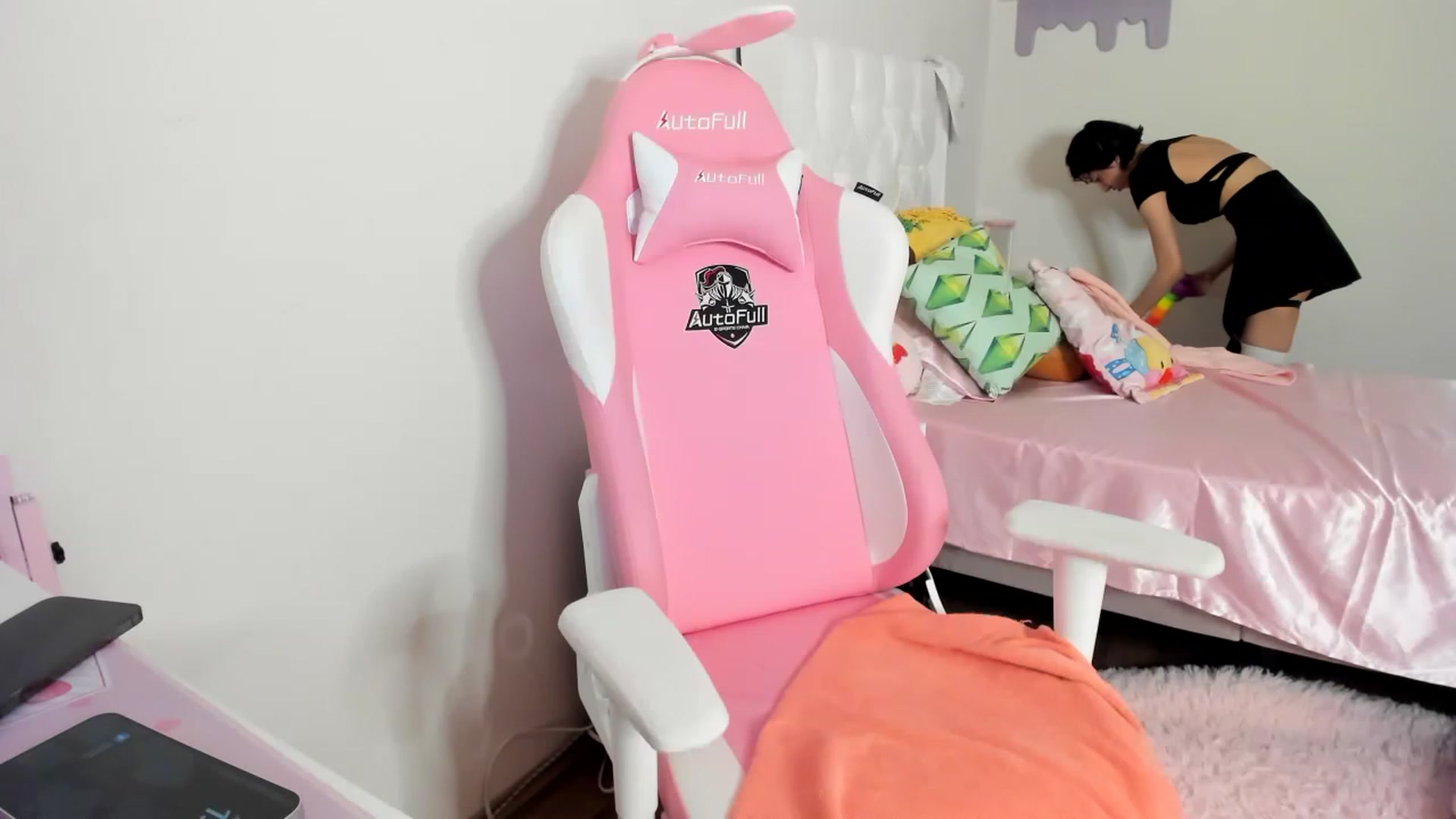 Gallery image thumbnail from Cherrycute666's myfreecams stream on, 06/08/2023, 07:41 image 20 of 20