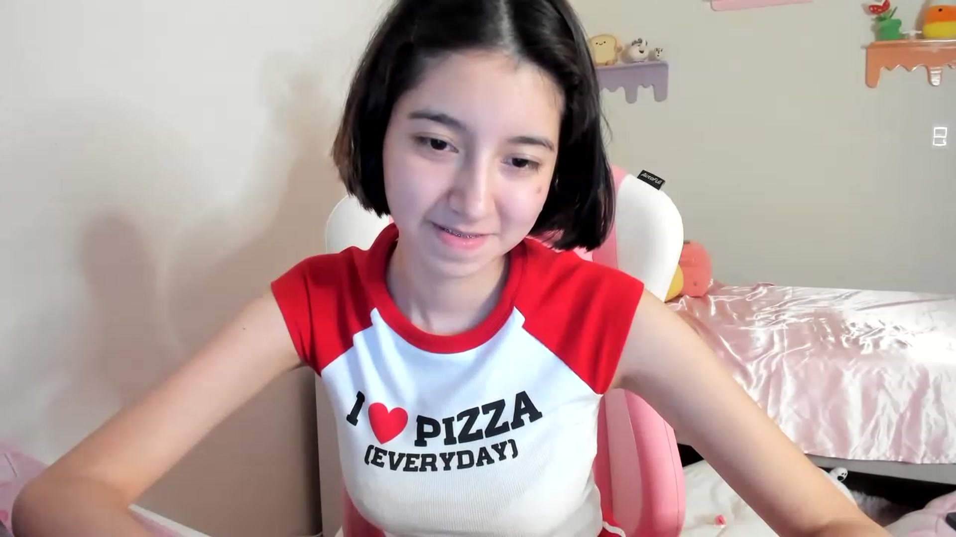 Gallery image thumbnail from Cherrycute666's myfreecams stream on, 06/09/2023, 04:19 image 9 of 20