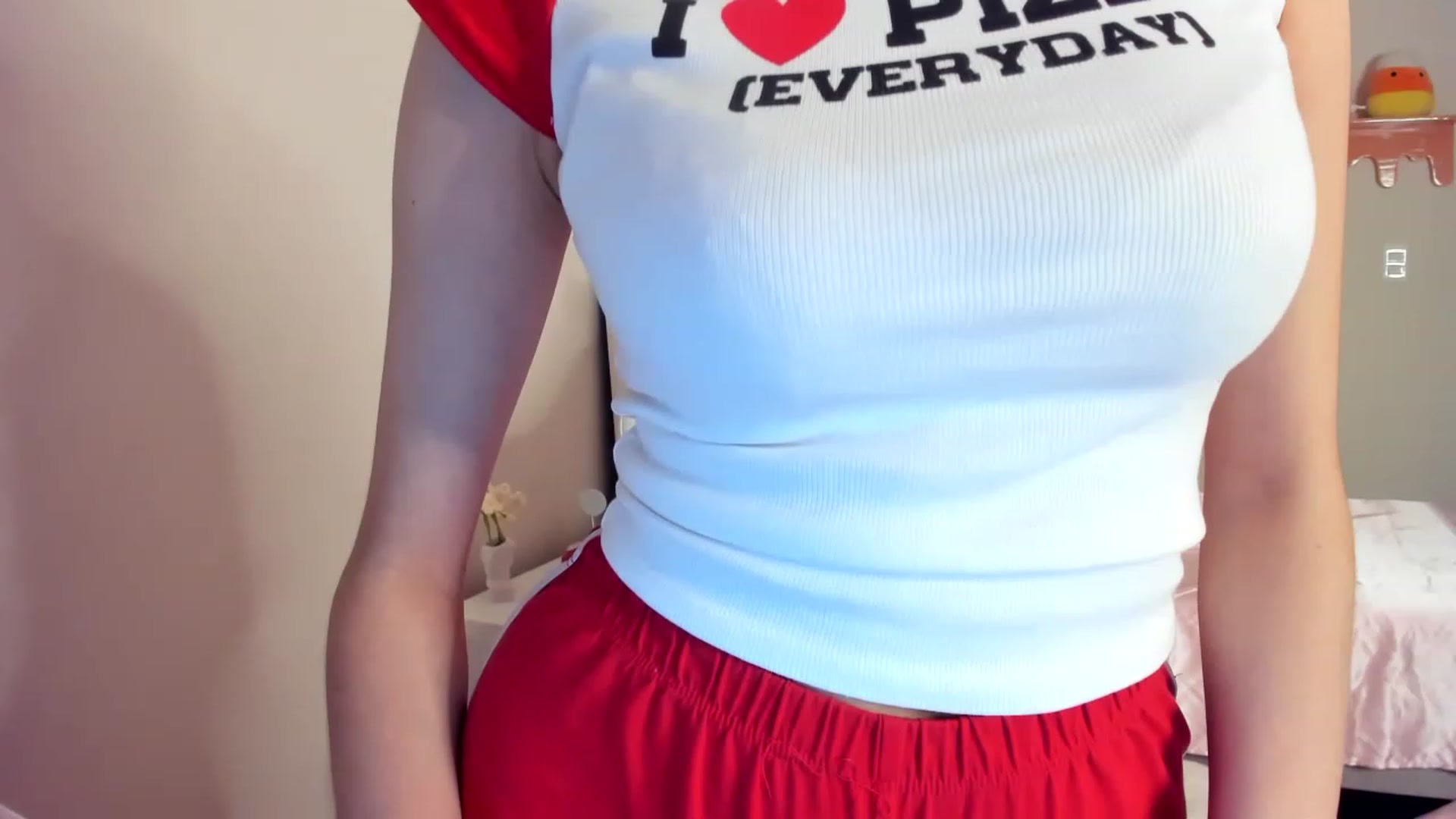 Gallery image thumbnail from Cherrycute666's myfreecams stream on, 06/09/2023, 07:50 image 9 of 20