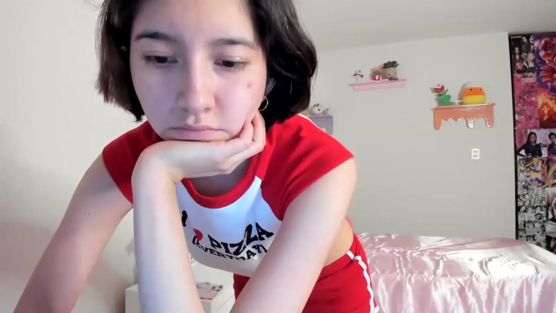 Gallery image thumbnail from Cherrycute666's myfreecams stream on, 06/09/2023, 08:32 image 4 of 20