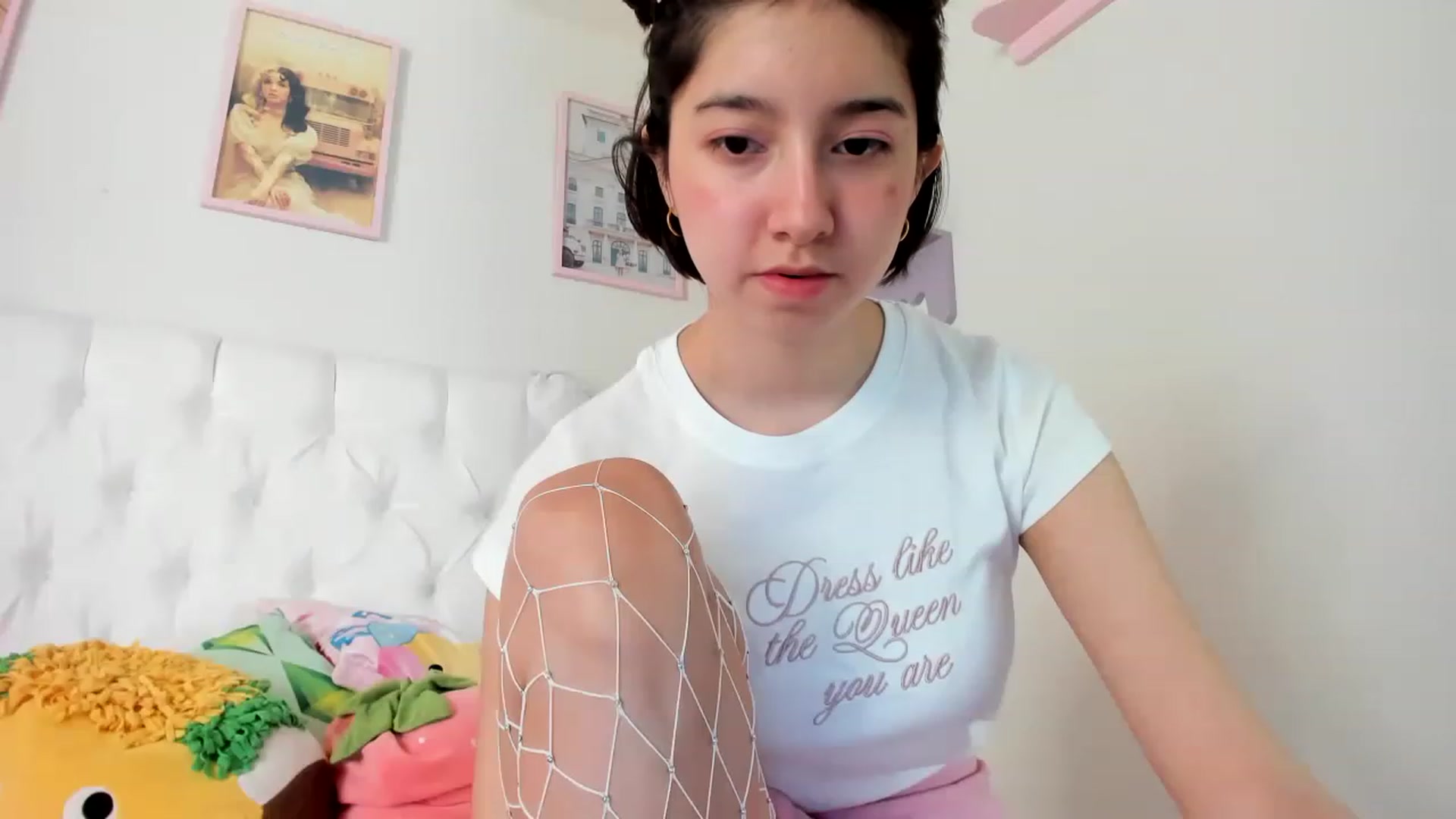 Gallery image thumbnail from Cherrycute666's myfreecams stream on, 06/09/2023, 21:07 image 11 of 20