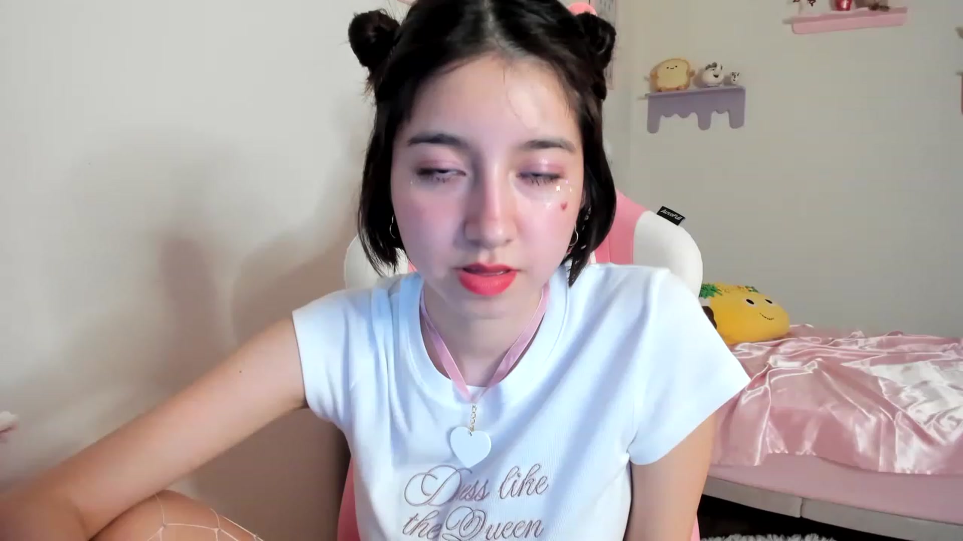 Gallery image thumbnail from Cherrycute666's myfreecams stream on, 06/10/2023, 03:51 image 15 of 20