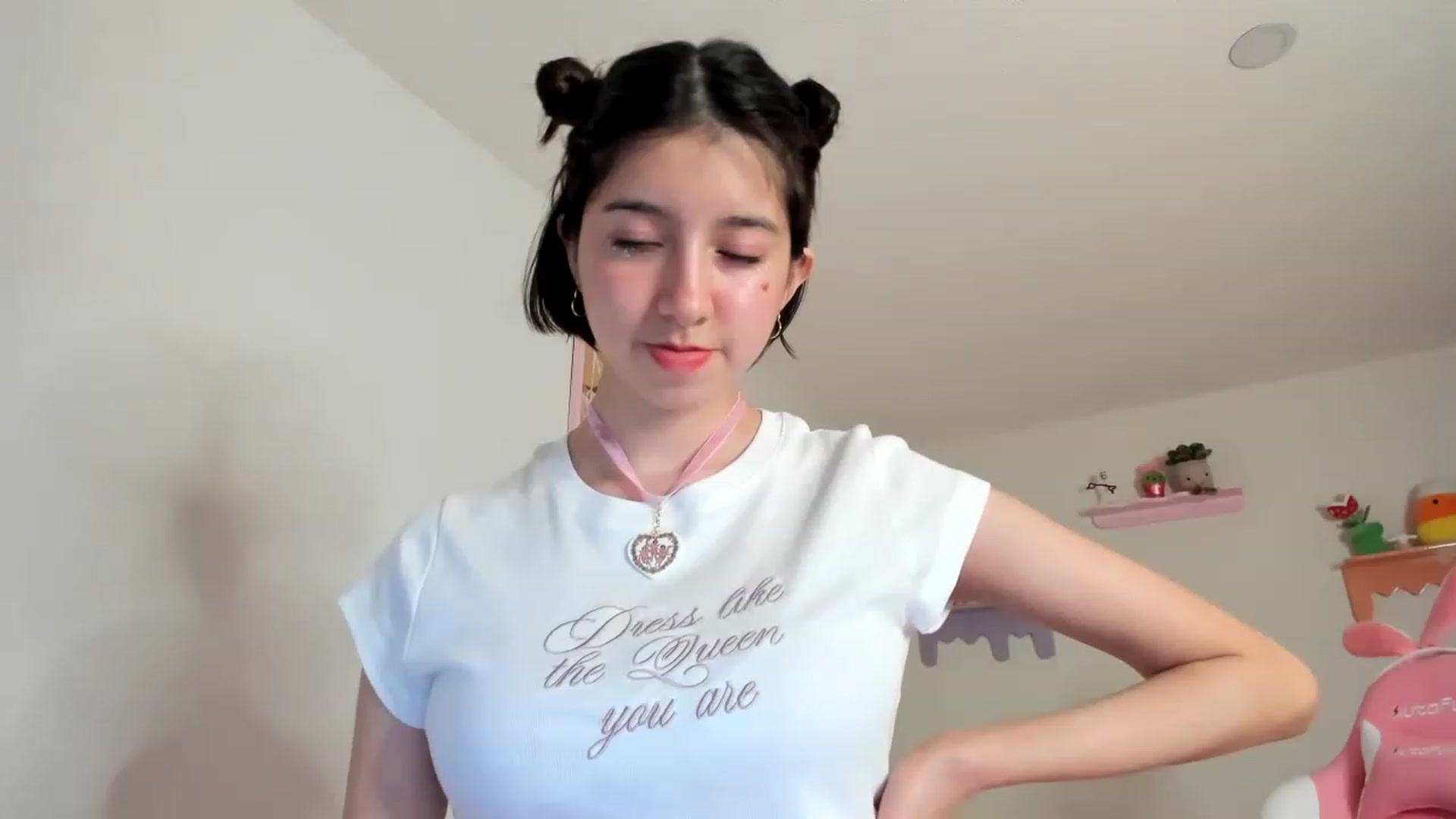 Gallery image thumbnail from Cherrycute666's myfreecams stream on, 06/10/2023, 06:09 image 1 of 20