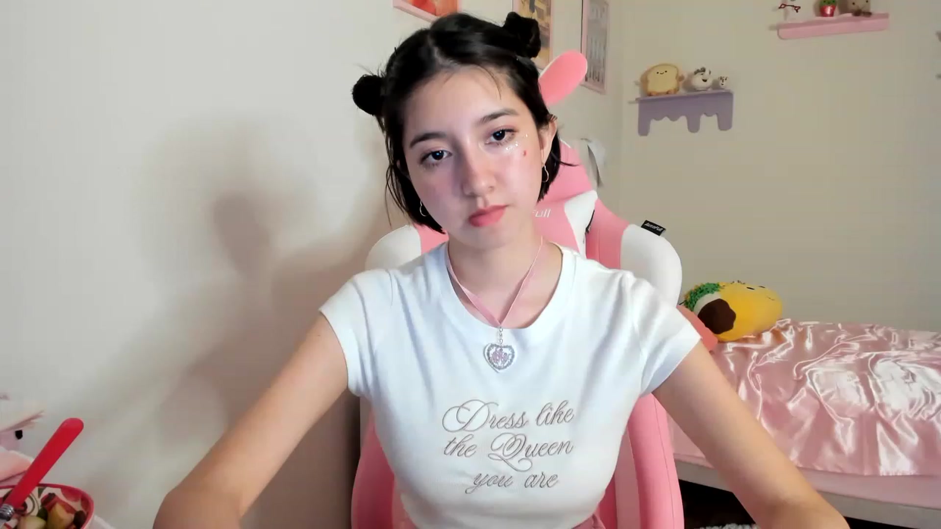 Gallery image thumbnail from Cherrycute666's myfreecams stream on, 06/10/2023, 09:08 image 14 of 20