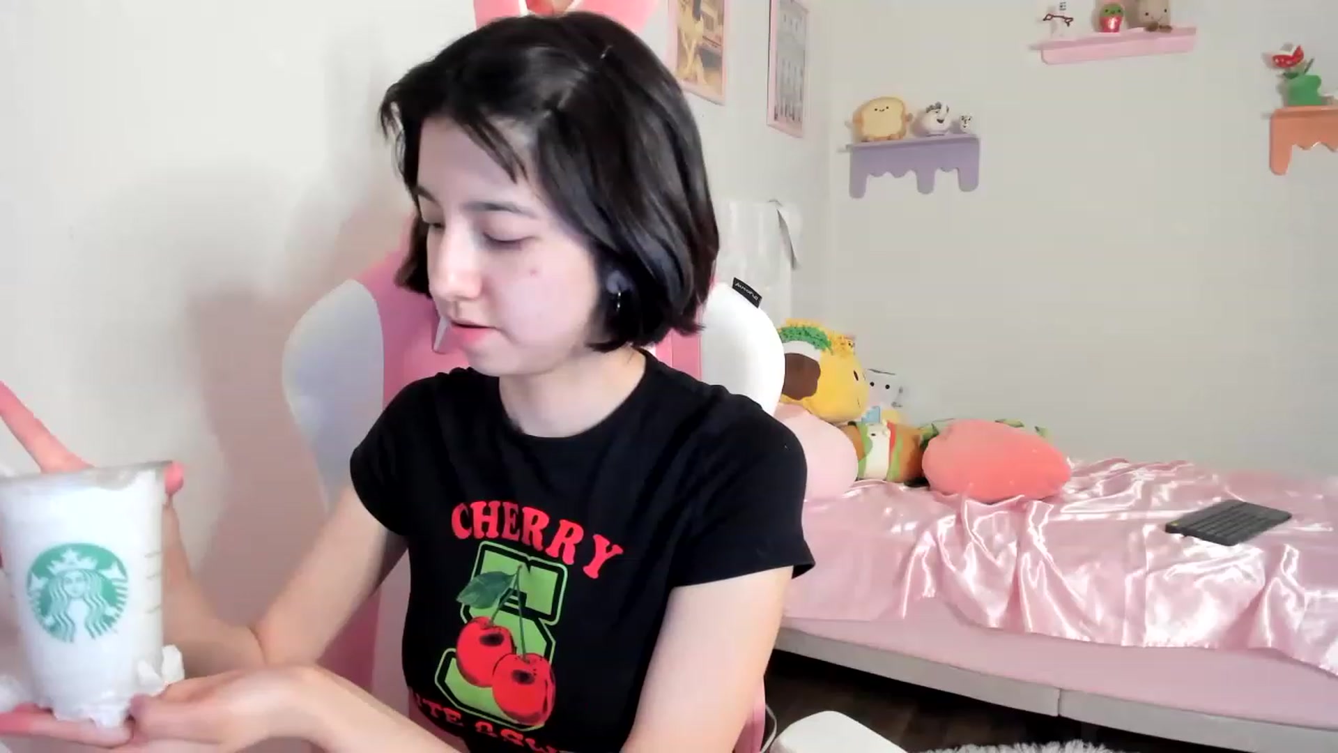 Gallery image thumbnail from Cherrycute666's myfreecams stream on, 06/11/2023, 03:12 image 11 of 20
