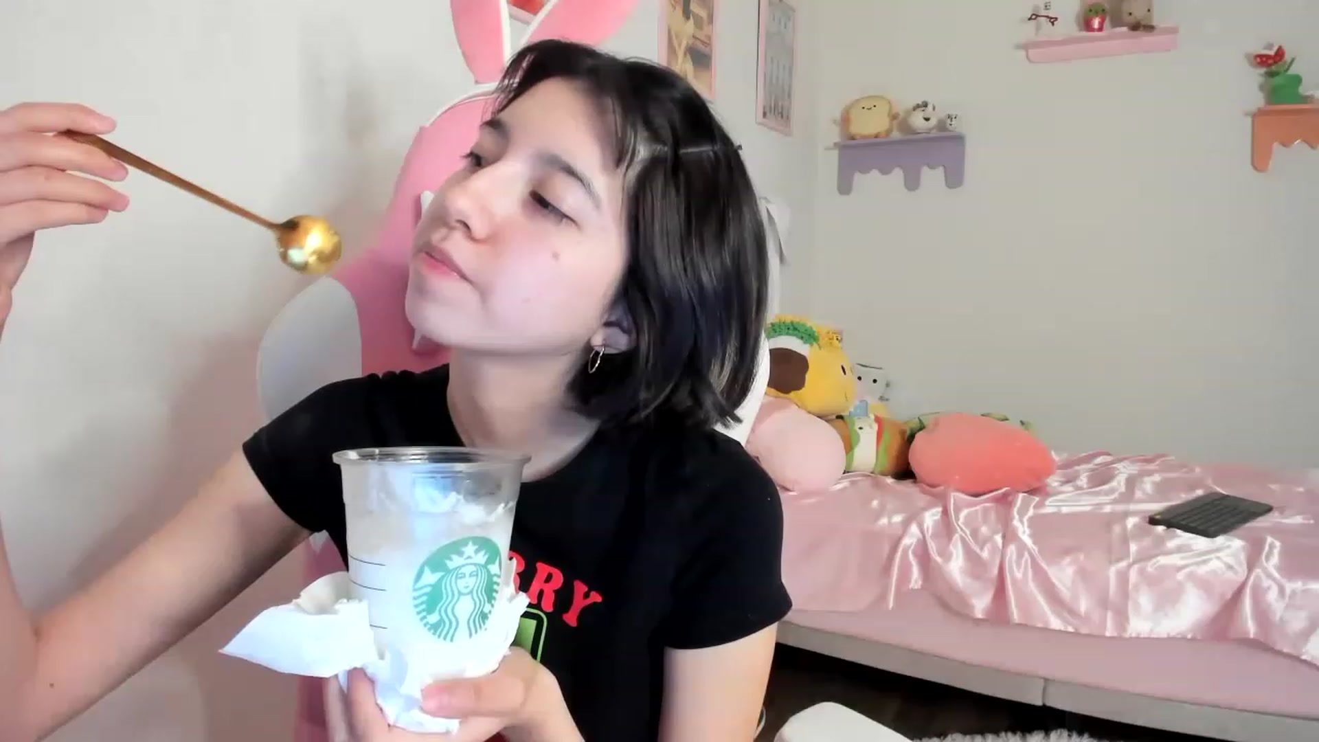 Gallery image thumbnail from Cherrycute666's myfreecams stream on, 06/11/2023, 03:12 image 16 of 20