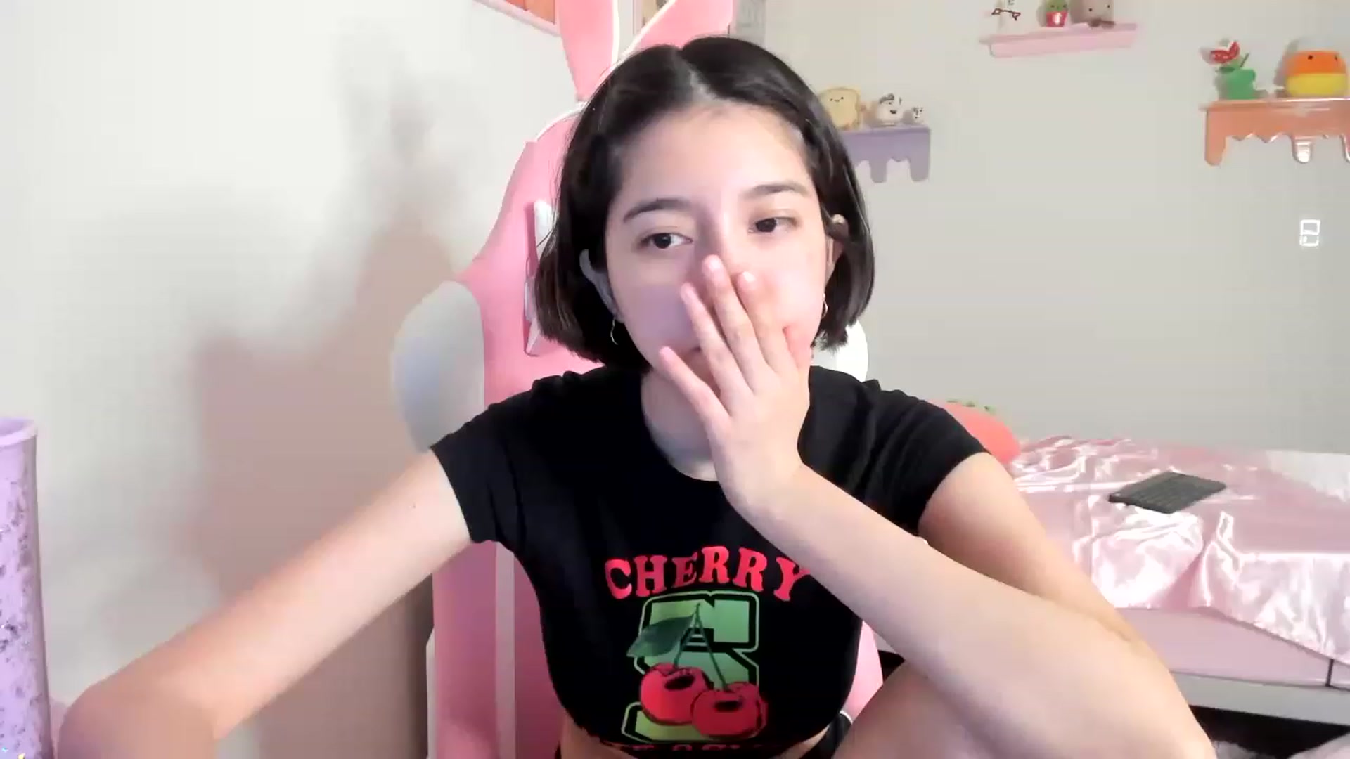 Gallery image thumbnail from Cherrycute666's myfreecams stream on, 06/11/2023, 07:09 image 15 of 20