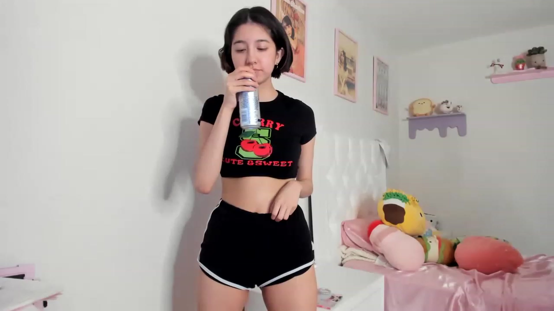Gallery image thumbnail from Cherrycute666's myfreecams stream on, 06/11/2023, 09:52 image 2 of 20
