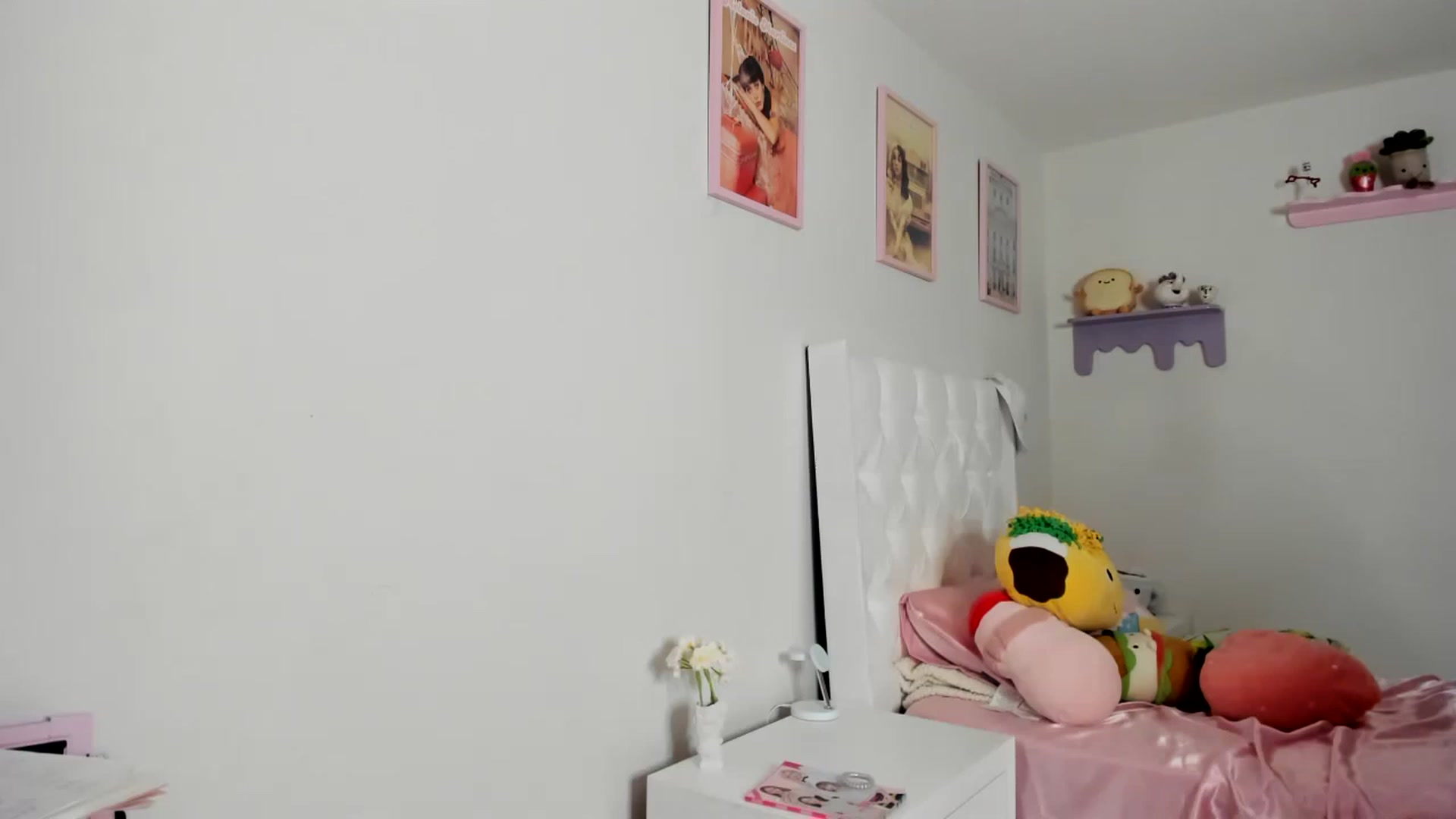 Gallery image thumbnail from Cherrycute666's myfreecams stream on, 06/11/2023, 09:52 image 5 of 20