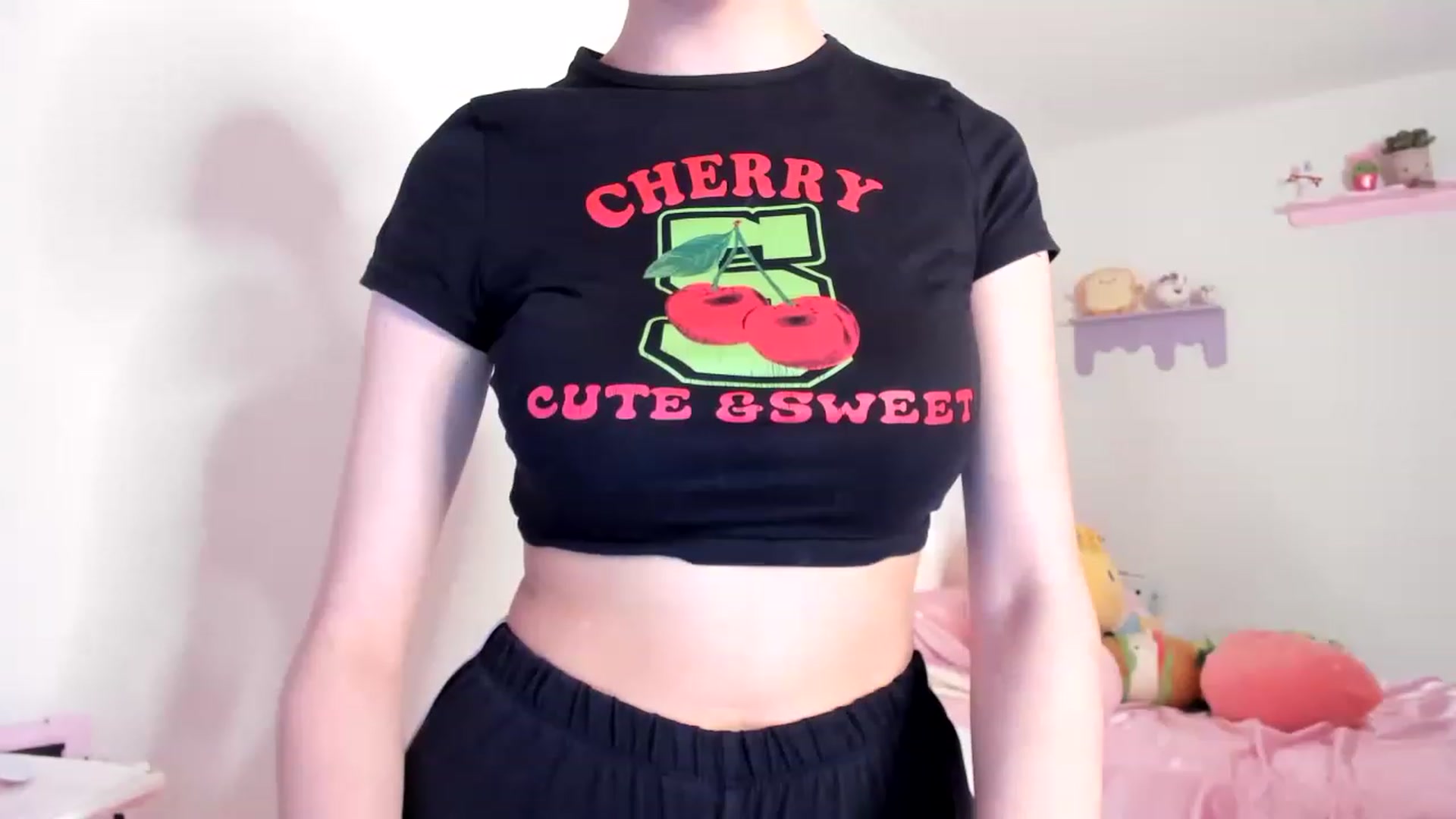 Gallery image thumbnail from Cherrycute666's myfreecams stream on, 06/11/2023, 09:52 image 17 of 20