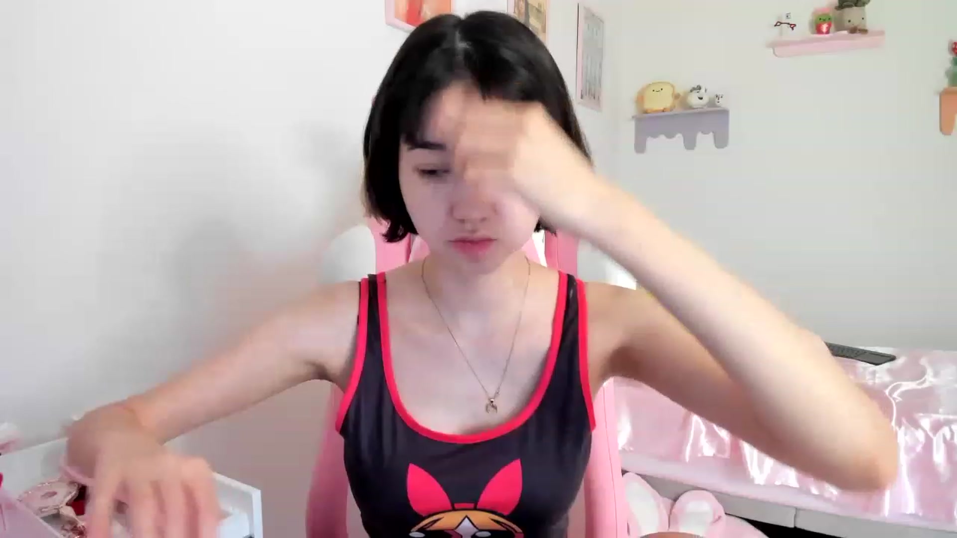 Gallery image thumbnail from Cherrycute666's myfreecams stream on, 06/11/2023, 23:23 image 8 of 20