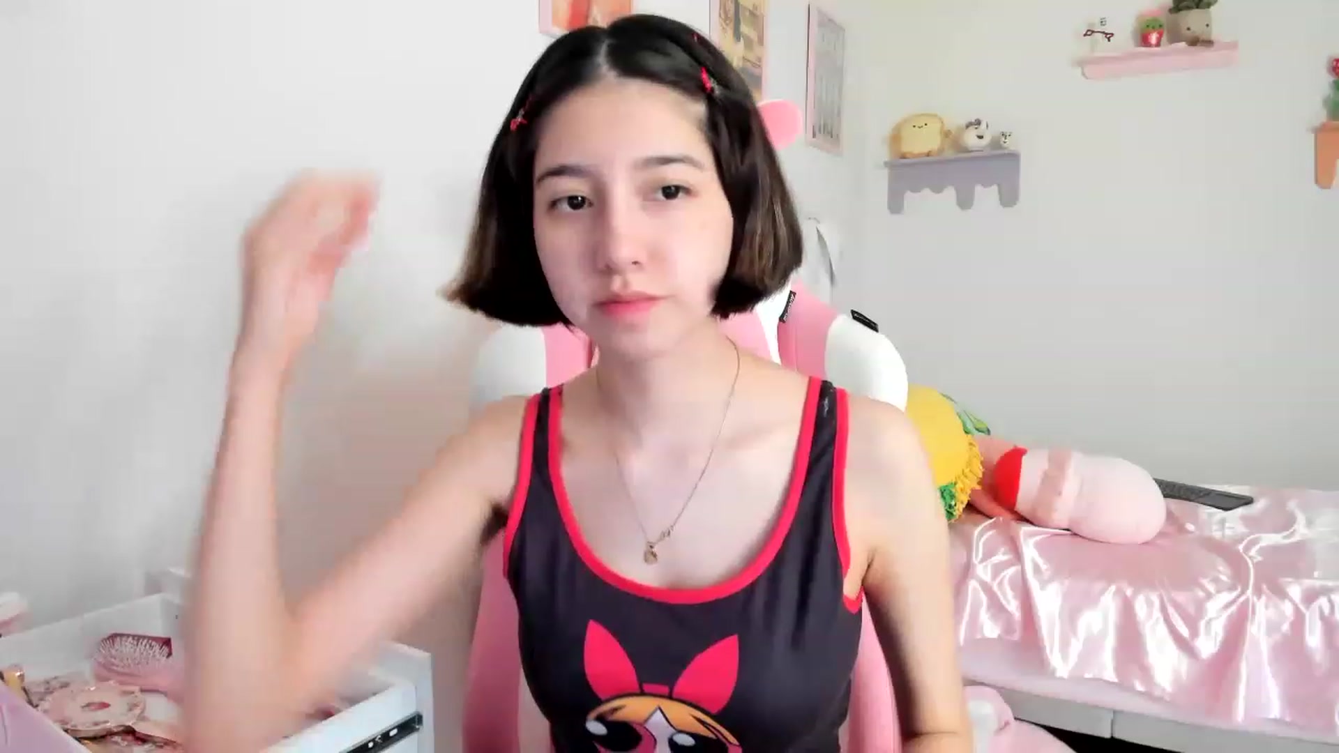 Gallery image thumbnail from Cherrycute666's myfreecams stream on, 06/11/2023, 23:23 image 20 of 20