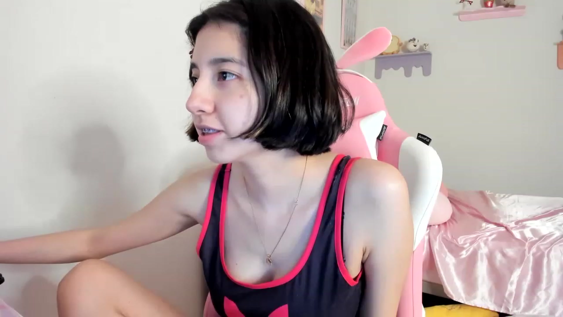 Gallery image thumbnail from Cherrycute666's myfreecams stream on, 06/12/2023, 04:49 image 12 of 20