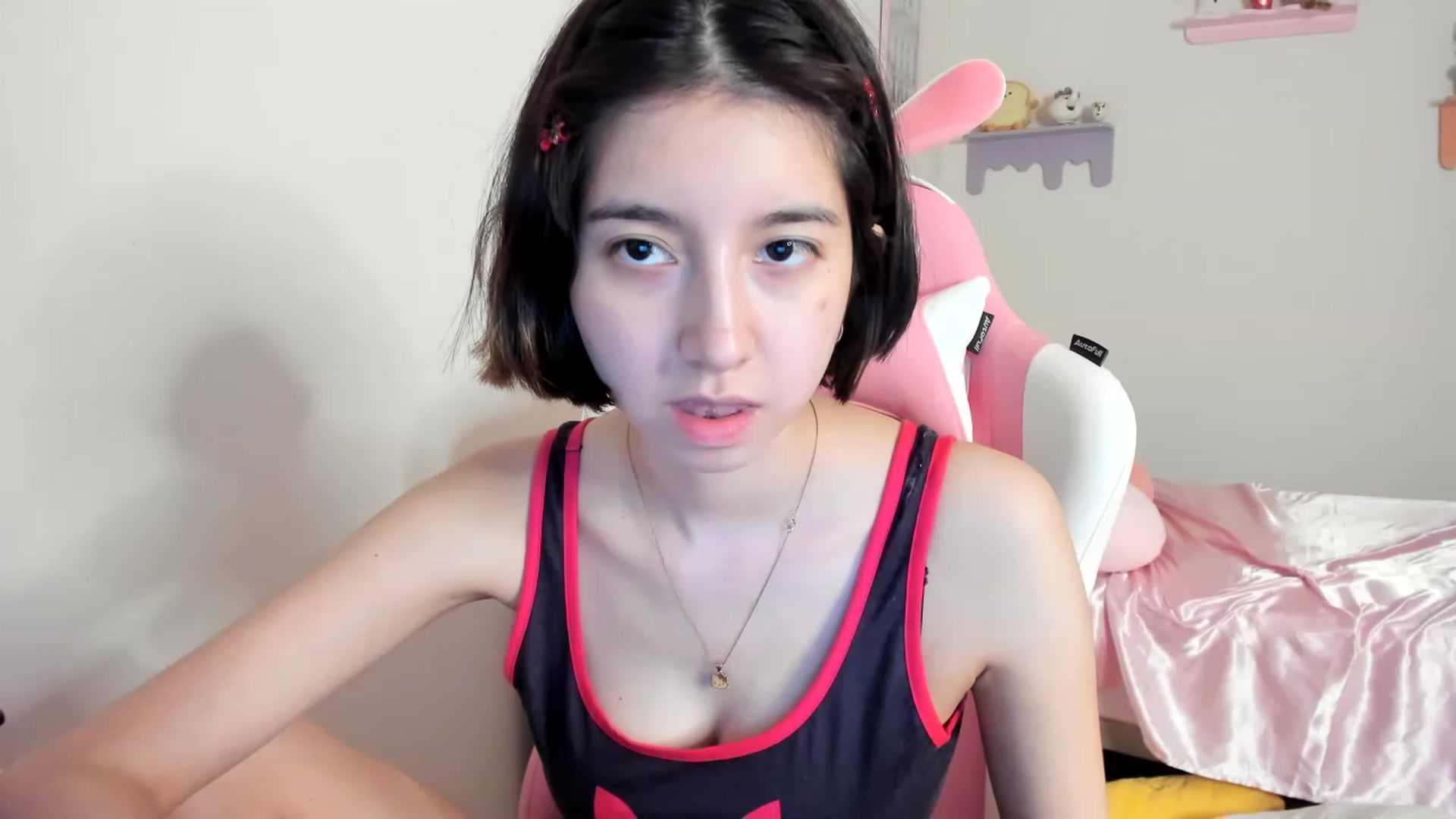 Gallery image thumbnail from Cherrycute666's myfreecams stream on, 06/12/2023, 04:49 image 10 of 20