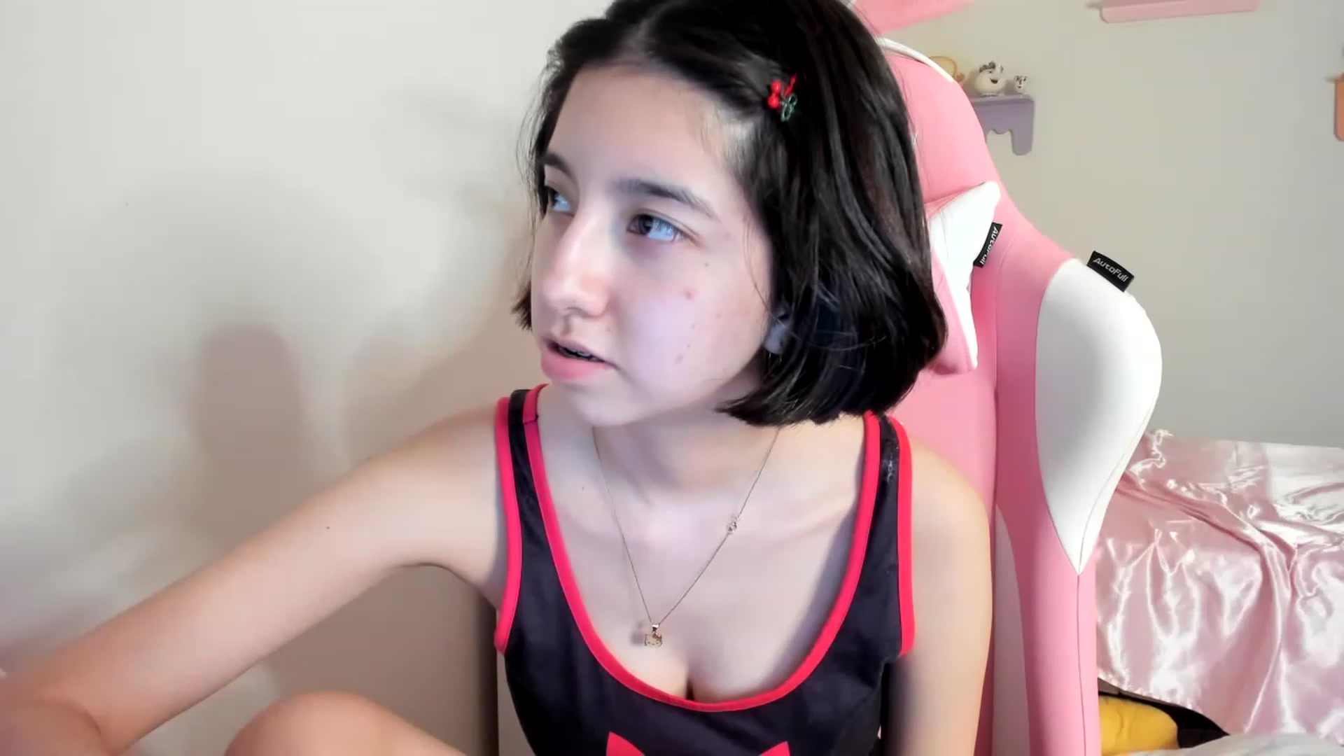 Gallery image thumbnail from Cherrycute666's myfreecams stream on, 06/12/2023, 06:30 image 7 of 20