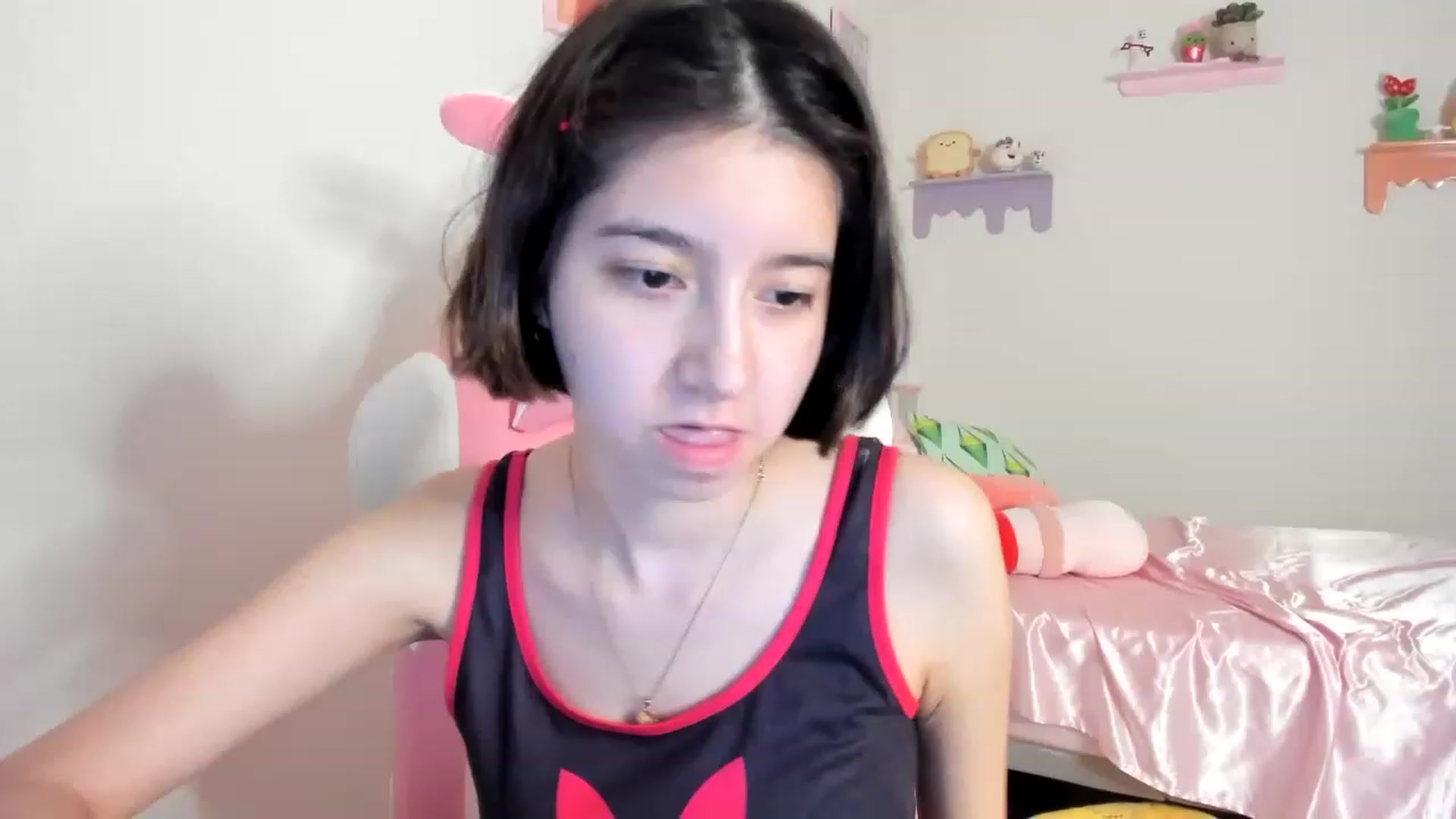 Gallery image thumbnail from Cherrycute666's myfreecams stream on, 06/12/2023, 07:47 image 12 of 20