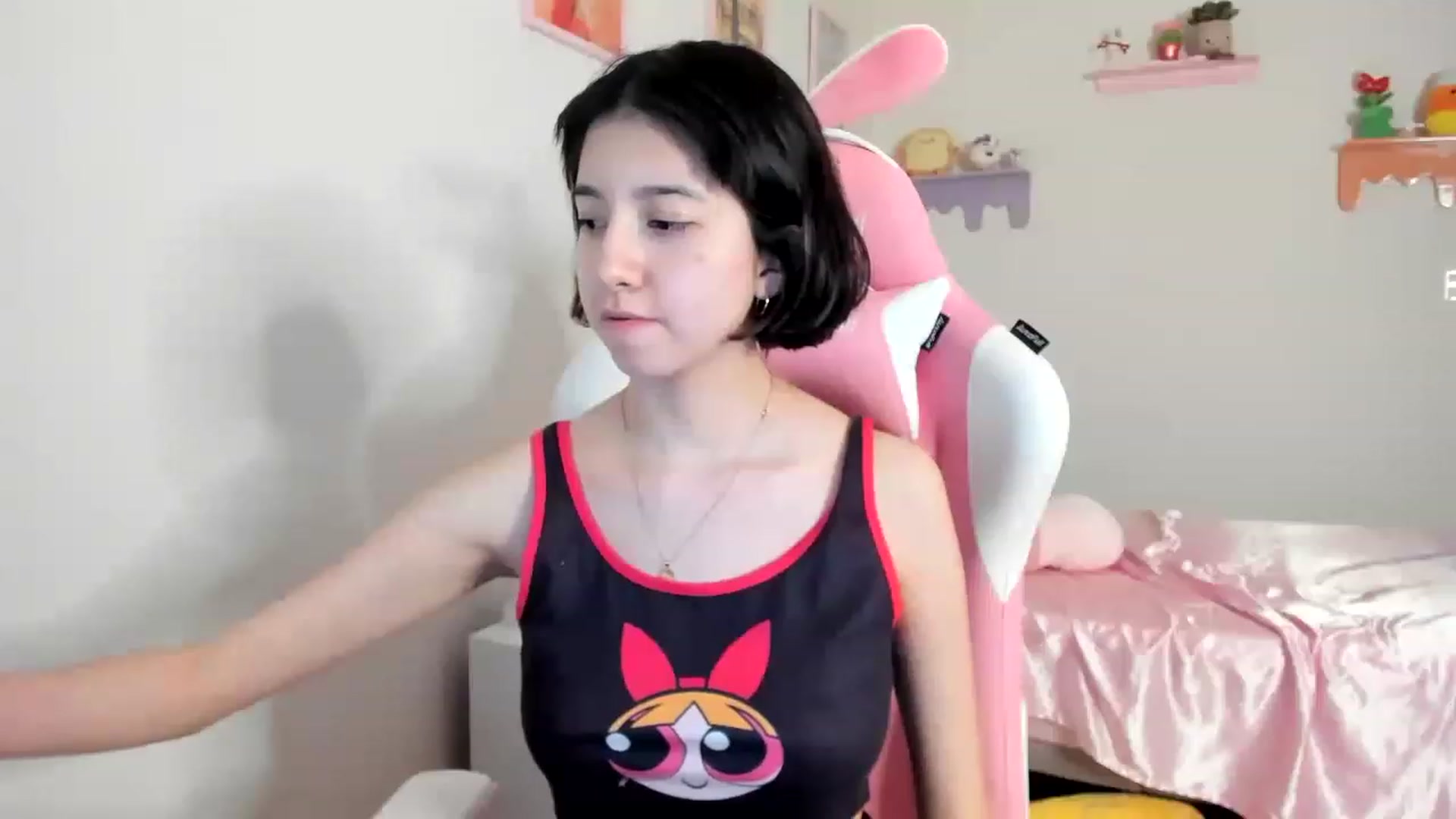 Gallery image thumbnail from Cherrycute666's myfreecams stream on, 06/12/2023, 08:34 image 20 of 20