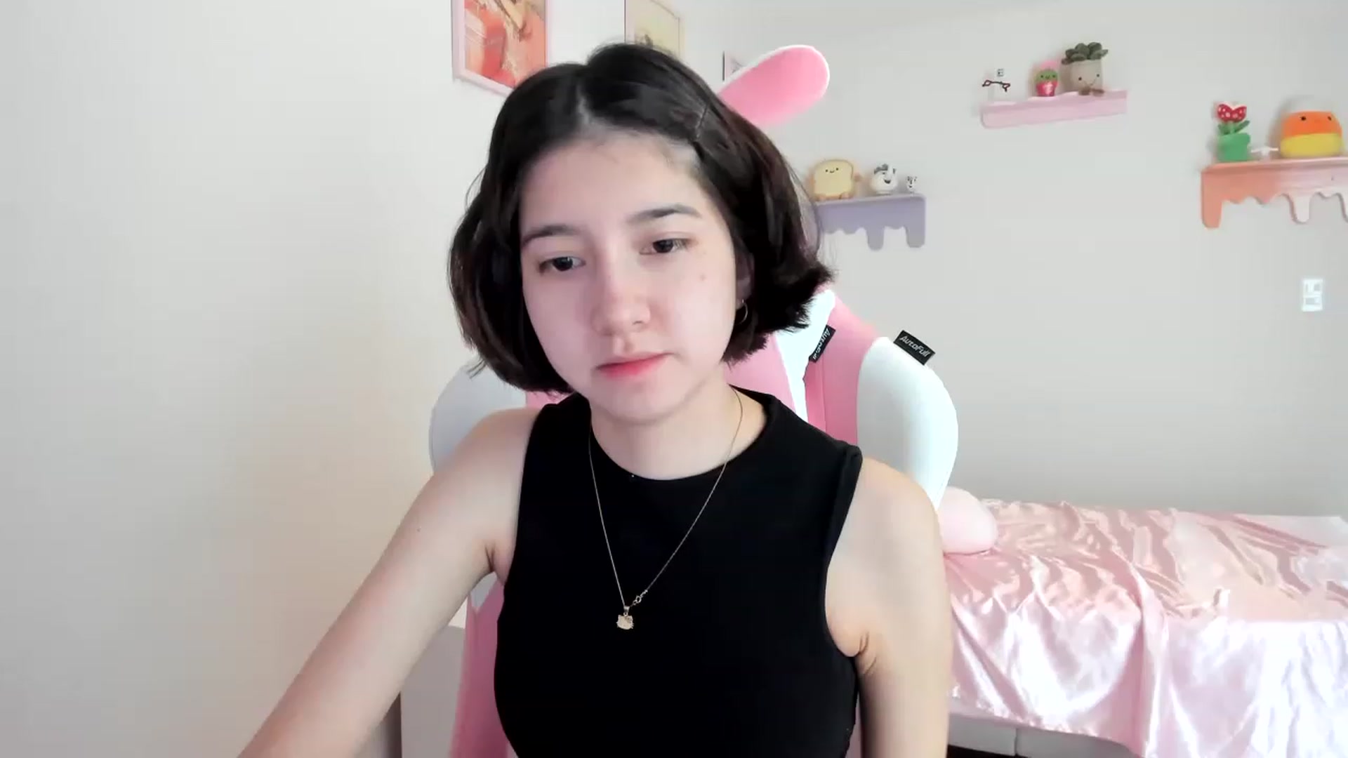 Gallery image thumbnail from Cherrycute666's myfreecams stream on, 06/12/2023, 18:28 image 20 of 20