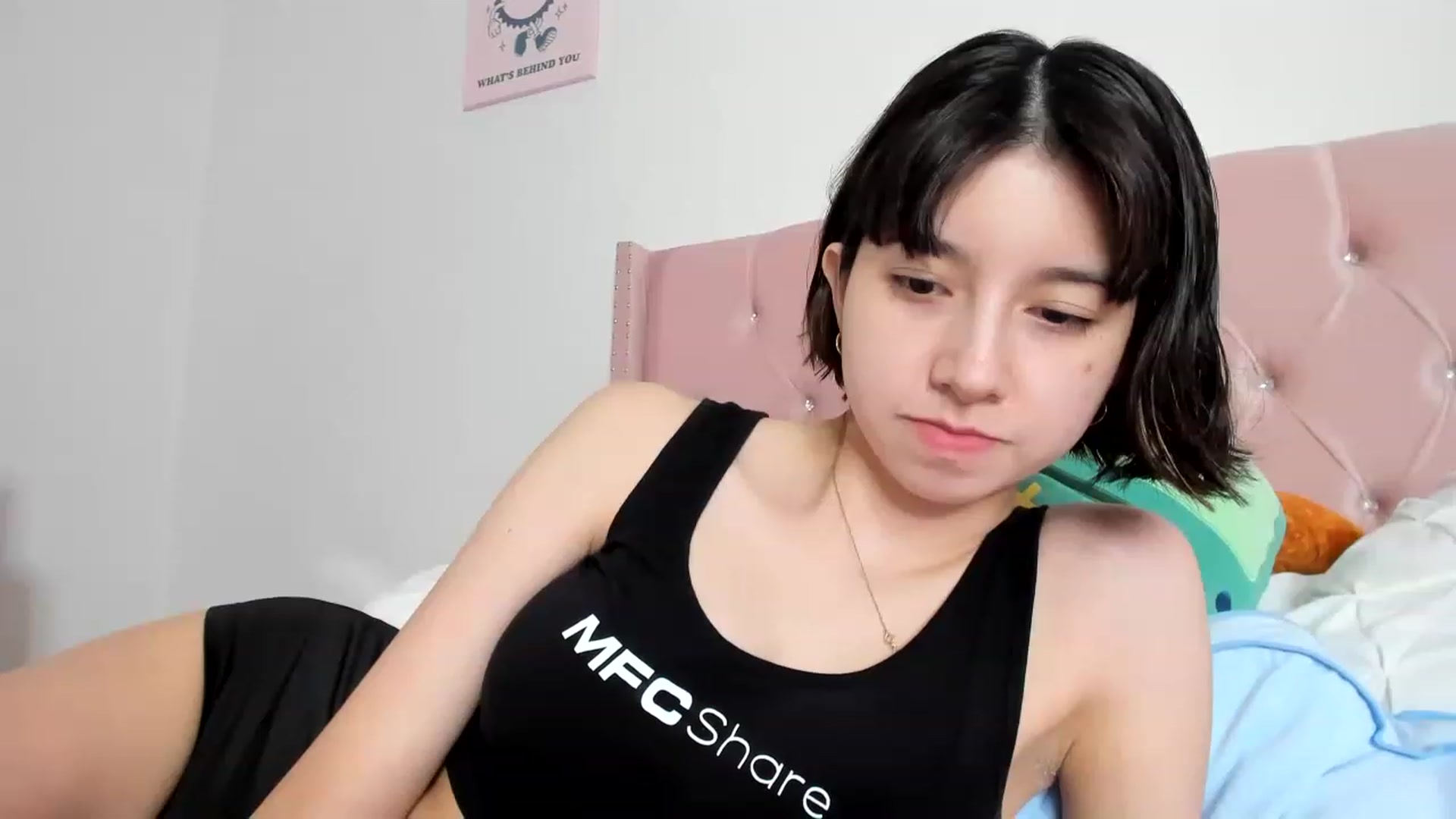 Gallery image thumbnail from Cherrycute666's myfreecams stream on, 06/13/2023, 08:00 image 9 of 20