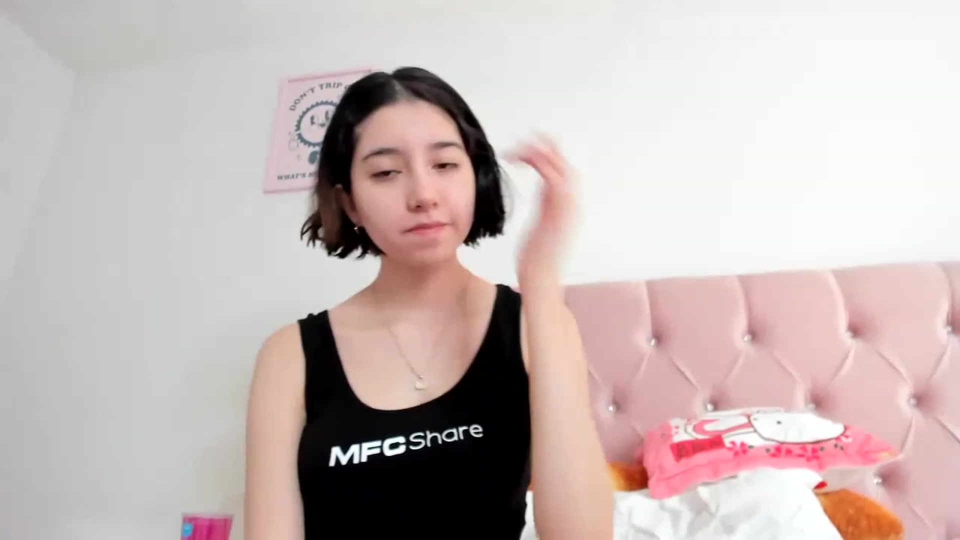 Gallery image thumbnail from Cherrycute666's myfreecams stream on, 06/13/2023, 21:22 image 20 of 20
